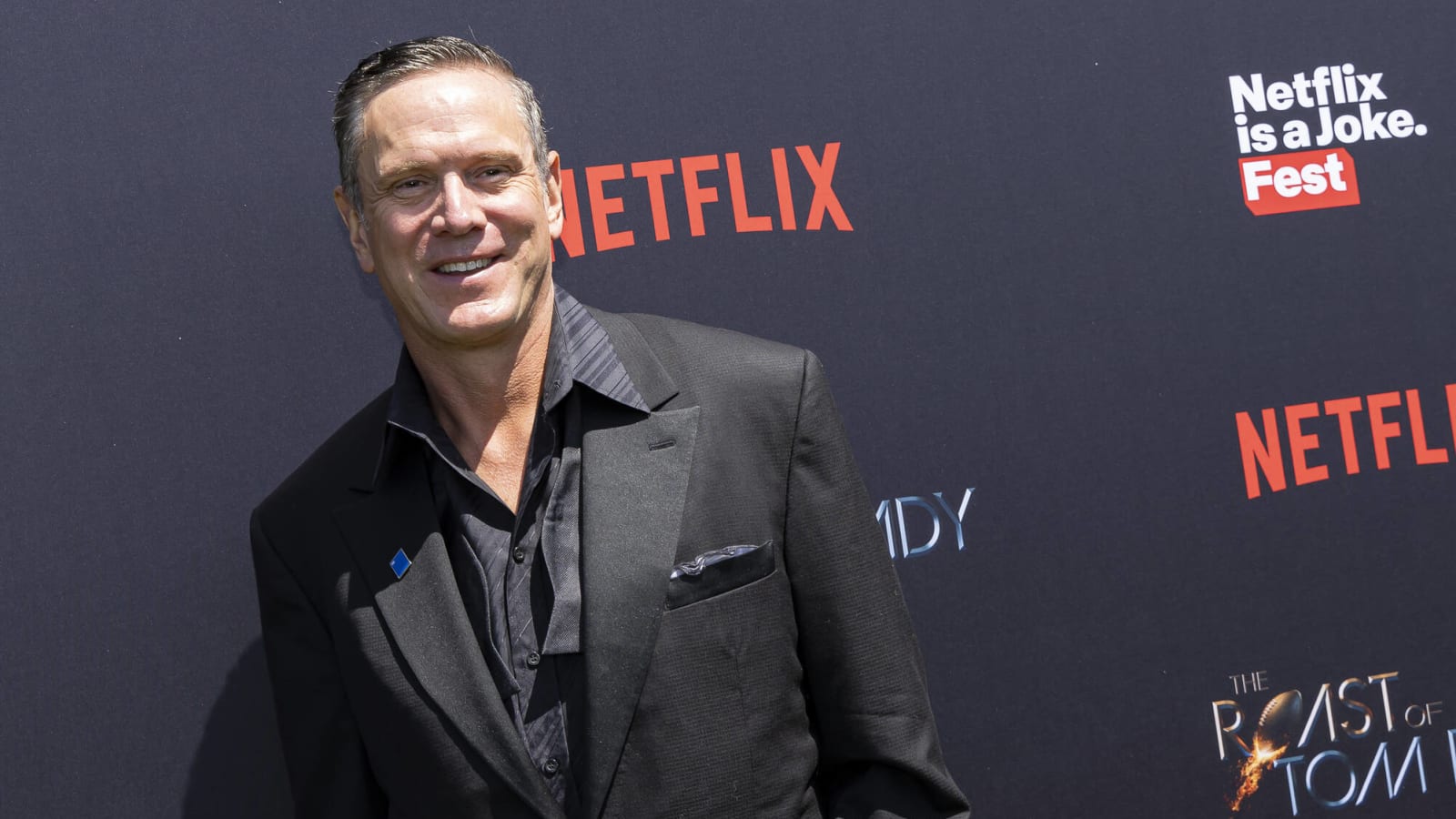 Drew Bledsoe reveals that Netflix paid him to appear at Tom Brady's roast