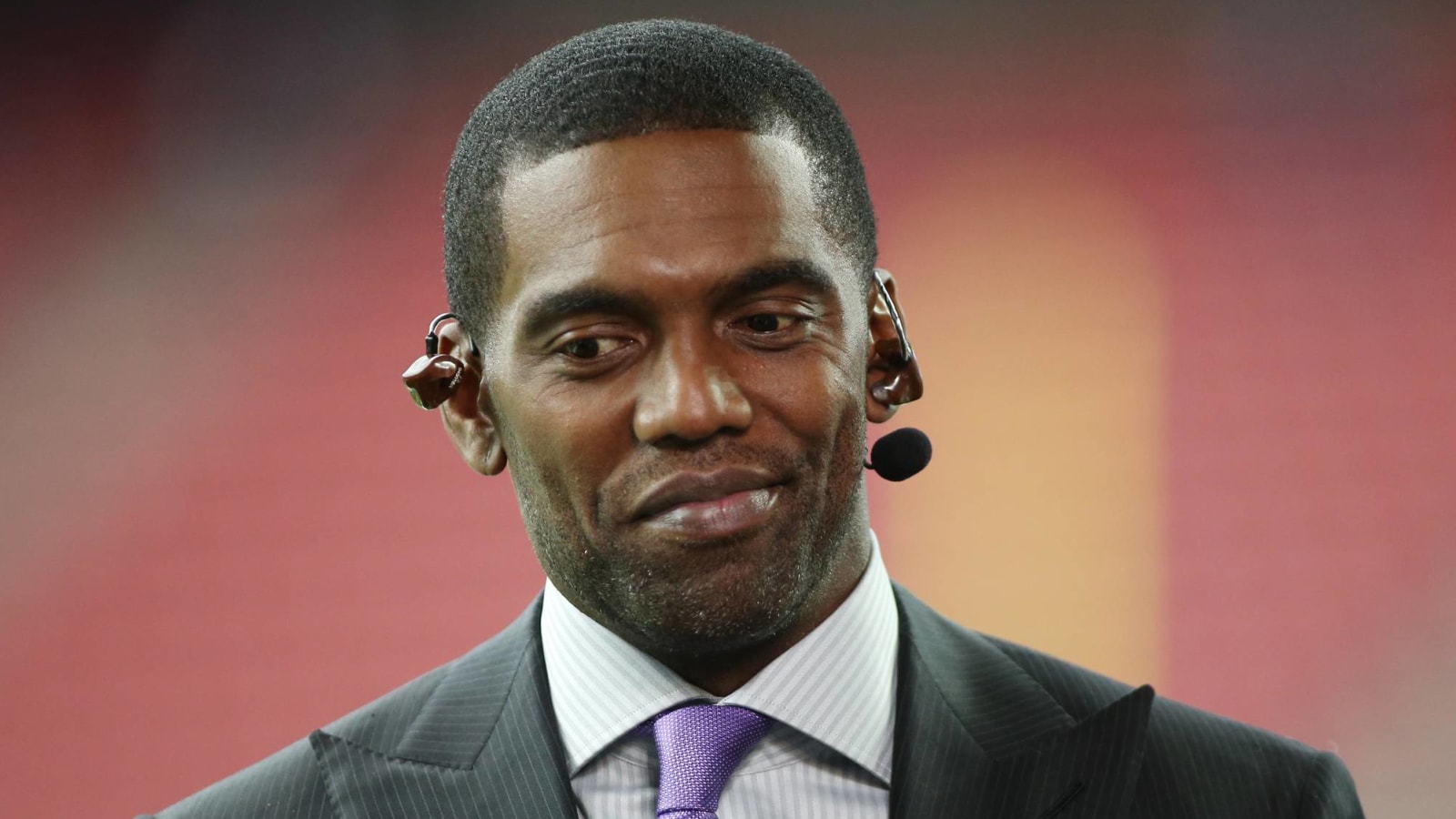 Randy Moss shares full story that led to infamous fake moon
