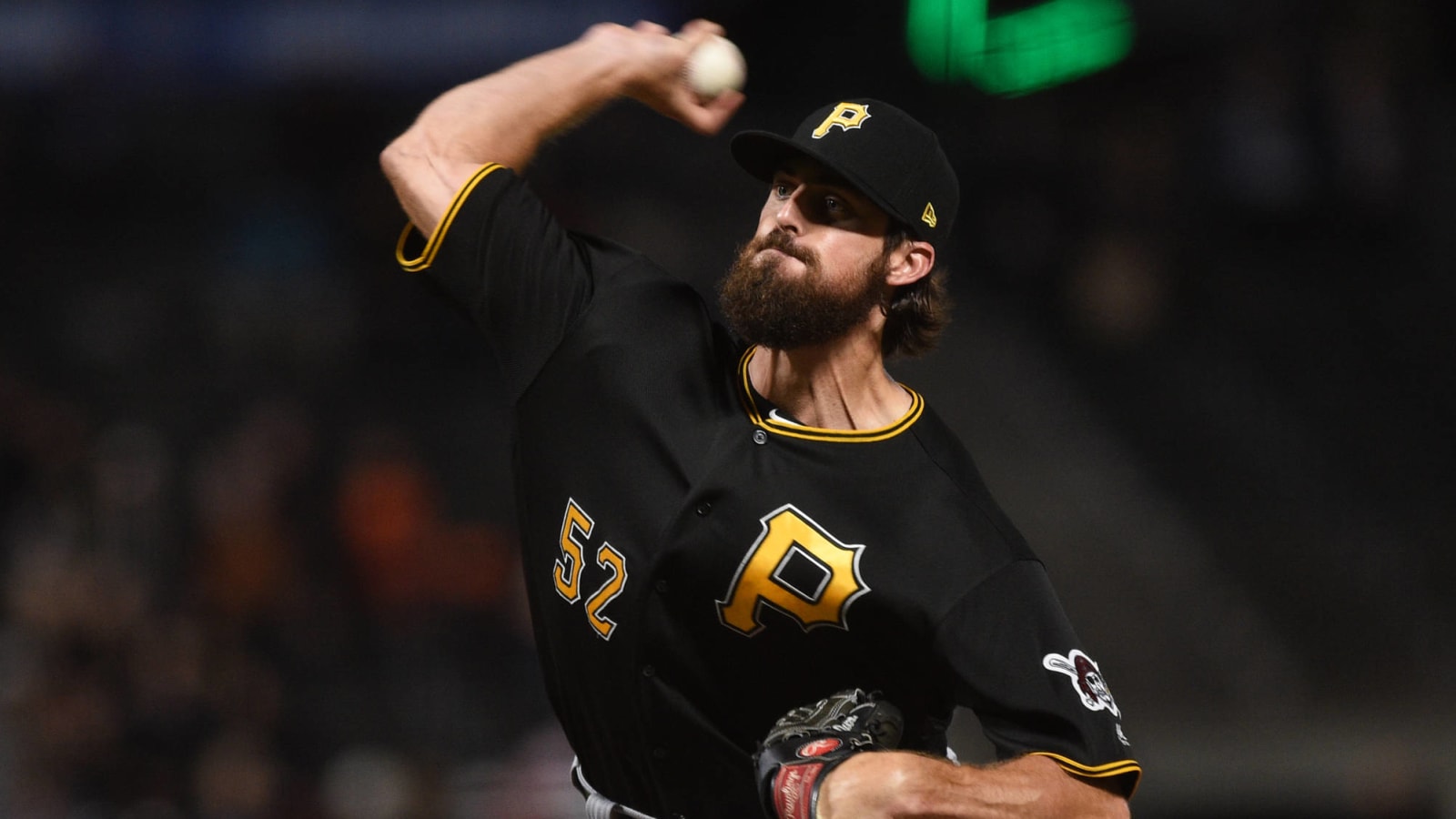 Pirates sign RHP Clay Holmes to minors deal