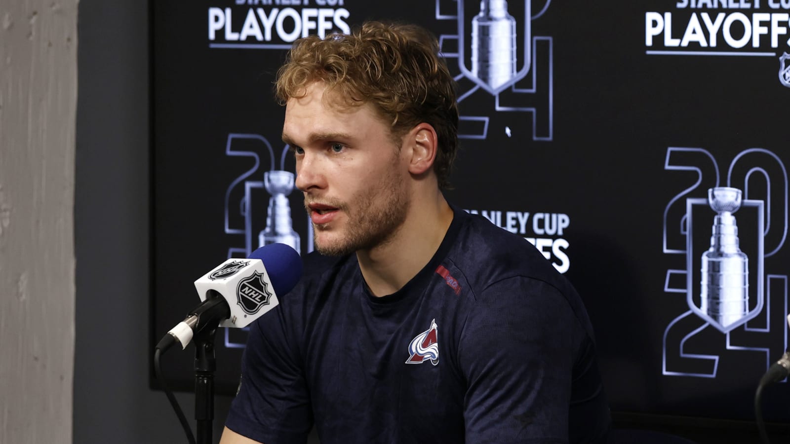 Which of the top NHL prospects will get the biggest signing check?