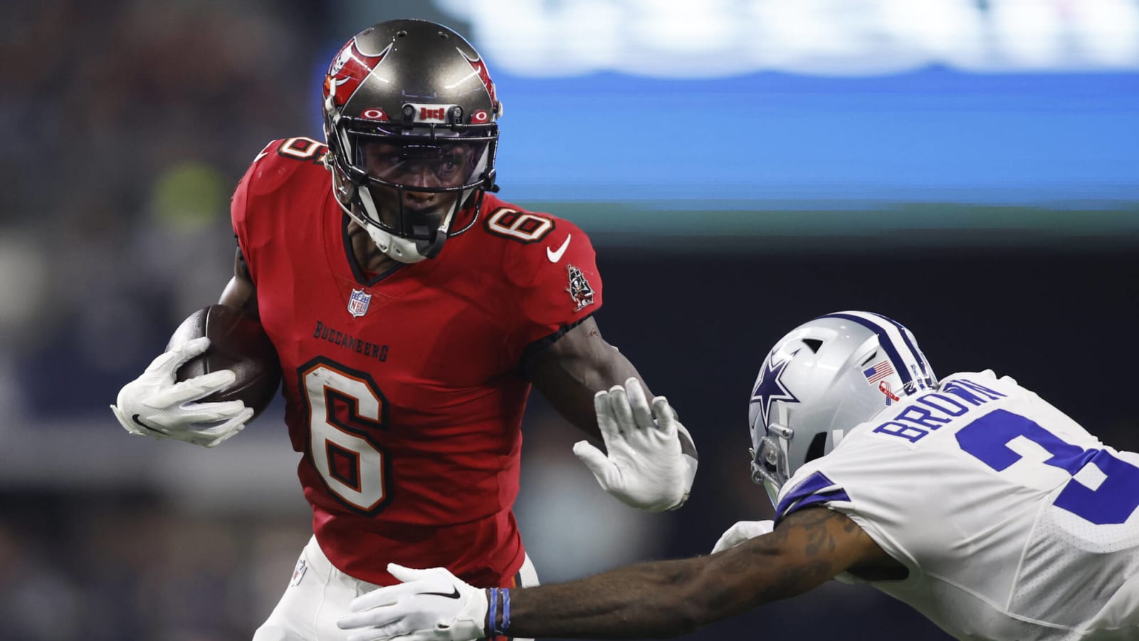 Bucs WR Julio Jones to be a game-time decision for Sunday's matchup