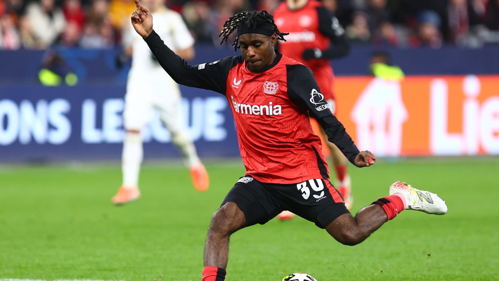 Manchester City reportedly lead the chase for a full-back who’d immensely improve City’s squad