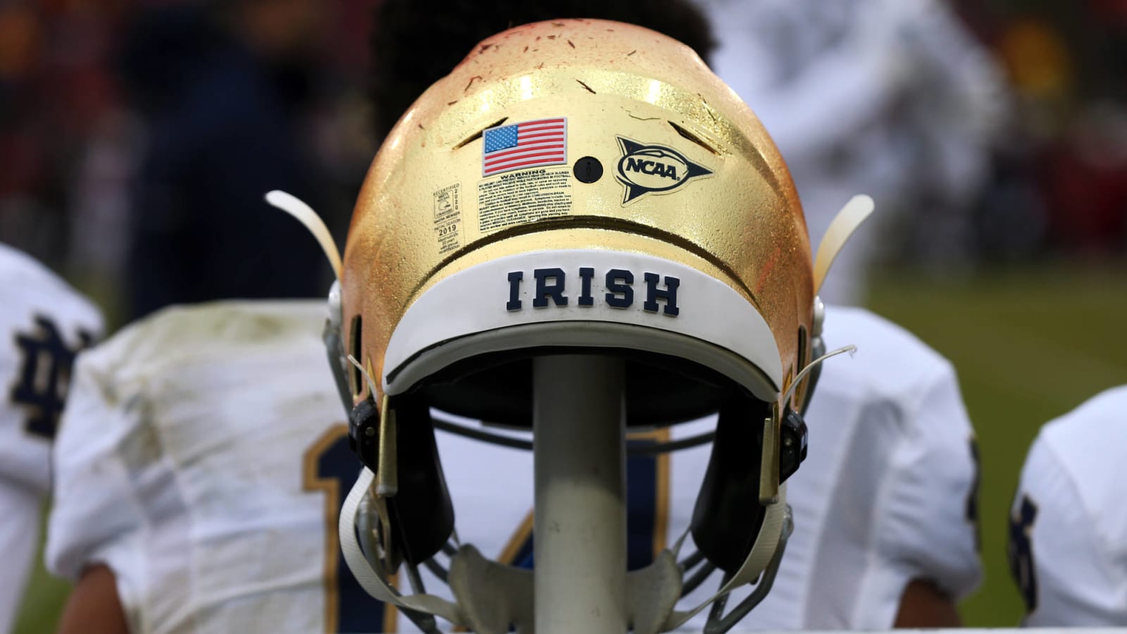 Notre Dame pauses football practice due to on-campus COVID-19 outbreak 