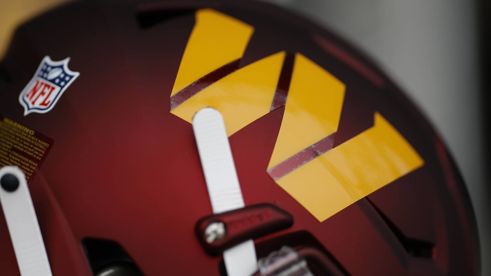 Watch Commanders marching band unveils new fight song Yardbarker