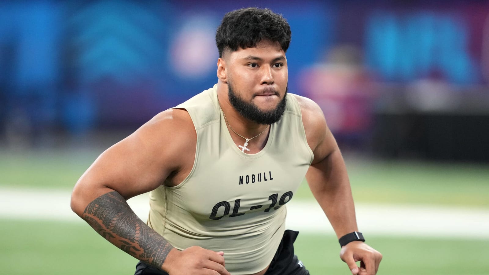 Steelers rookie O-linemen can find early roles thanks to 'versatility'