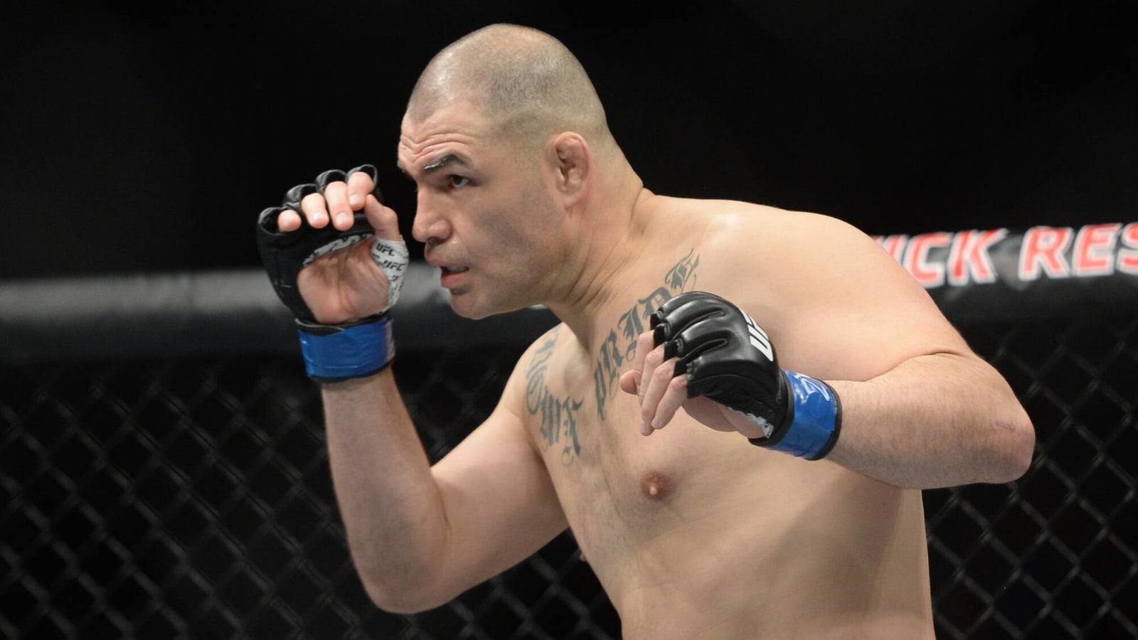 Former UFC champ Cain Velasquez arrested for attempted murder