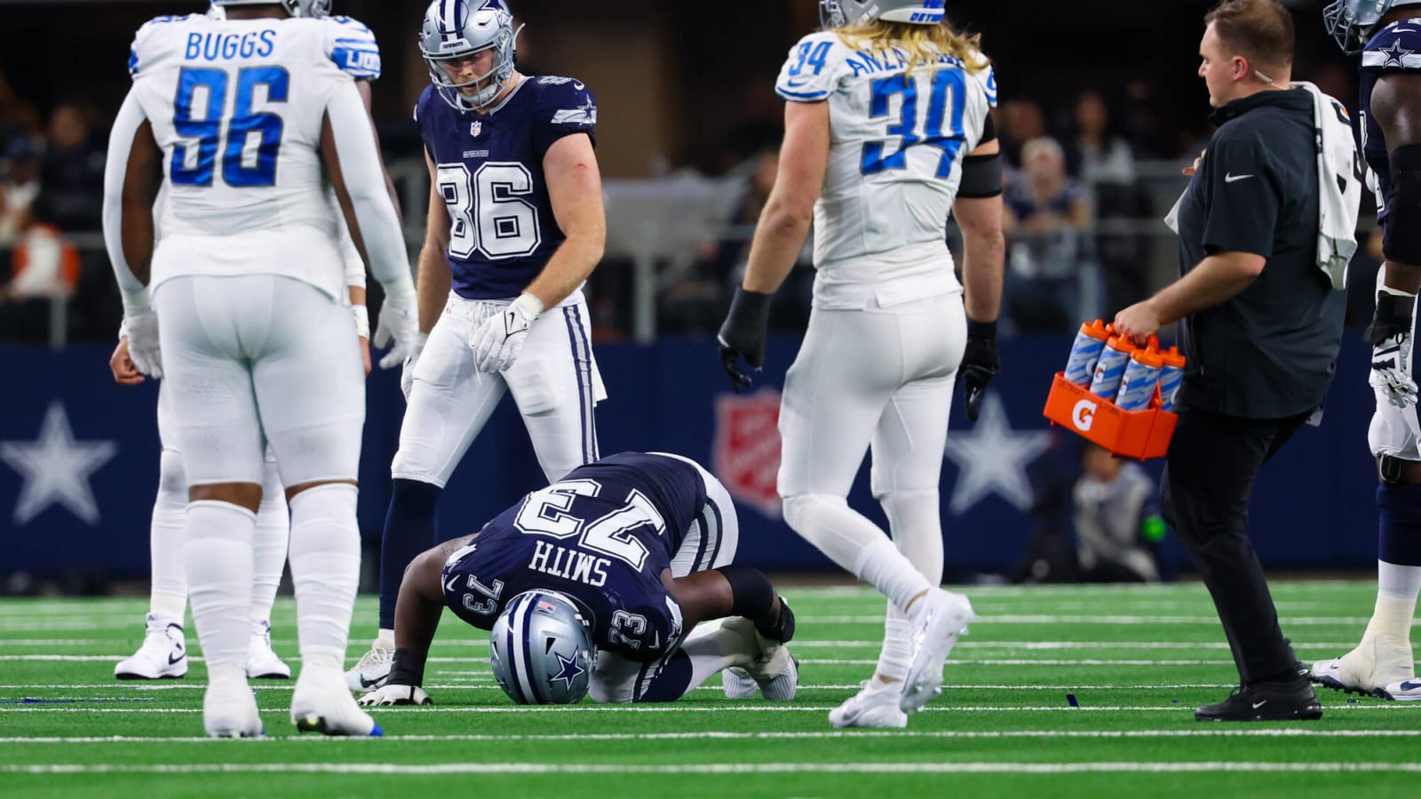 Cowboys’ Tyler Smith gets hopeful Week 18 injury update after tearing plantar fascia