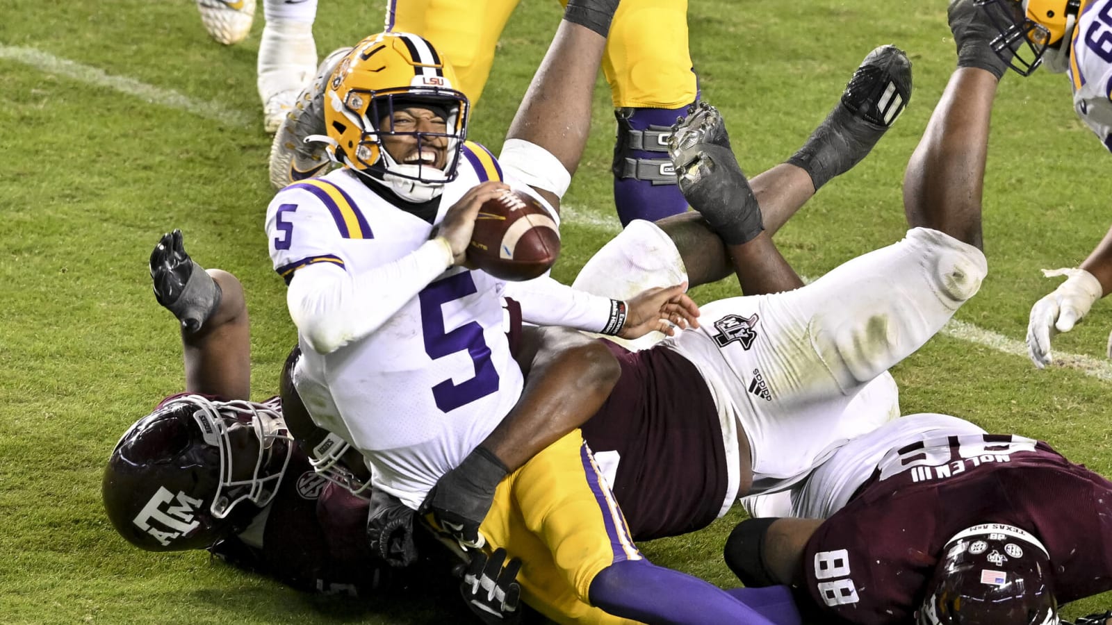 LSU's unexpected loss to Texas A&M leaves five viable CFP contenders