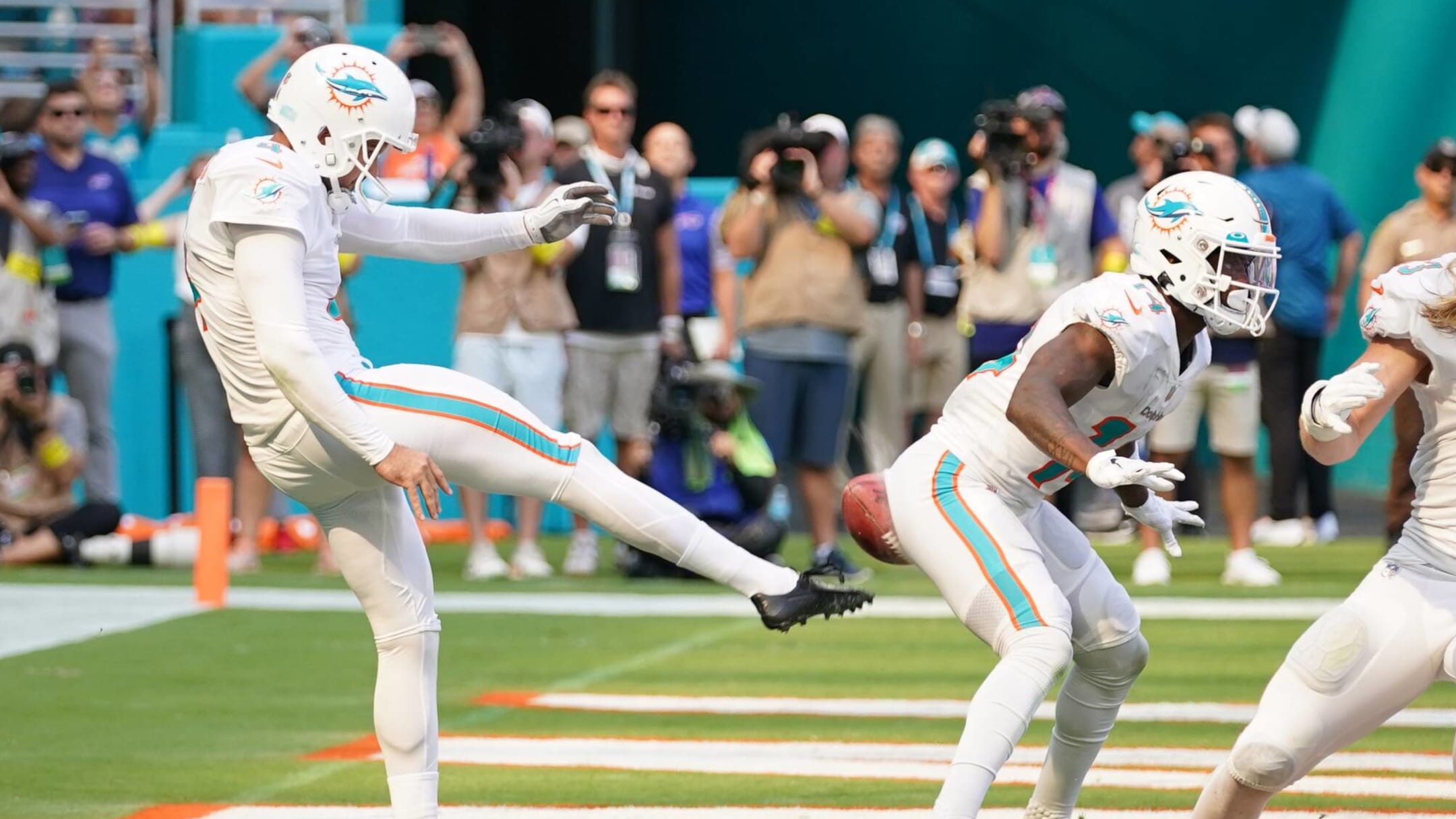 Buffalo Bills at Miami Dolphins: How to watch for free (9/25/22) 