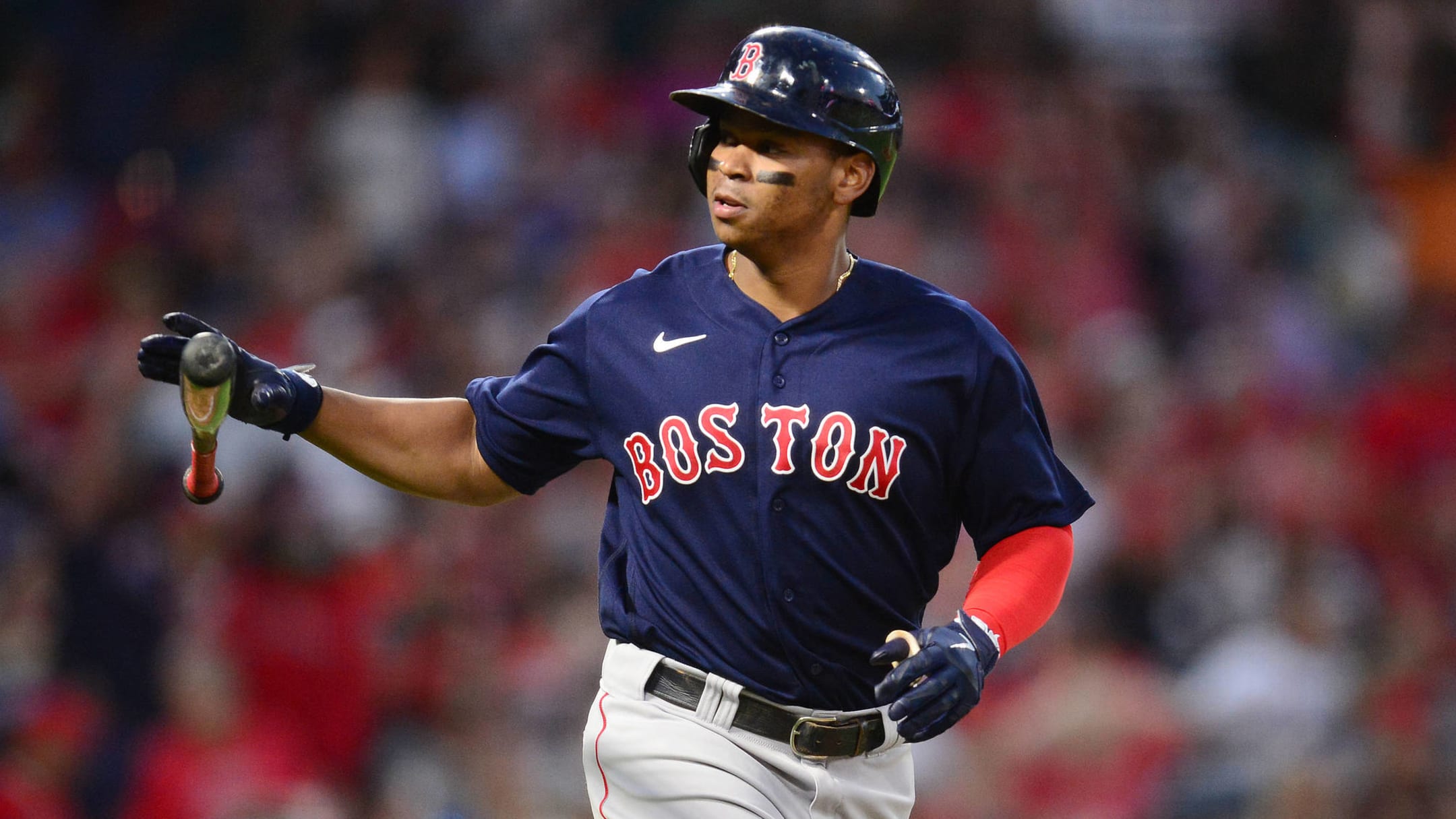 Rafael Devers growing more comfortable with second language