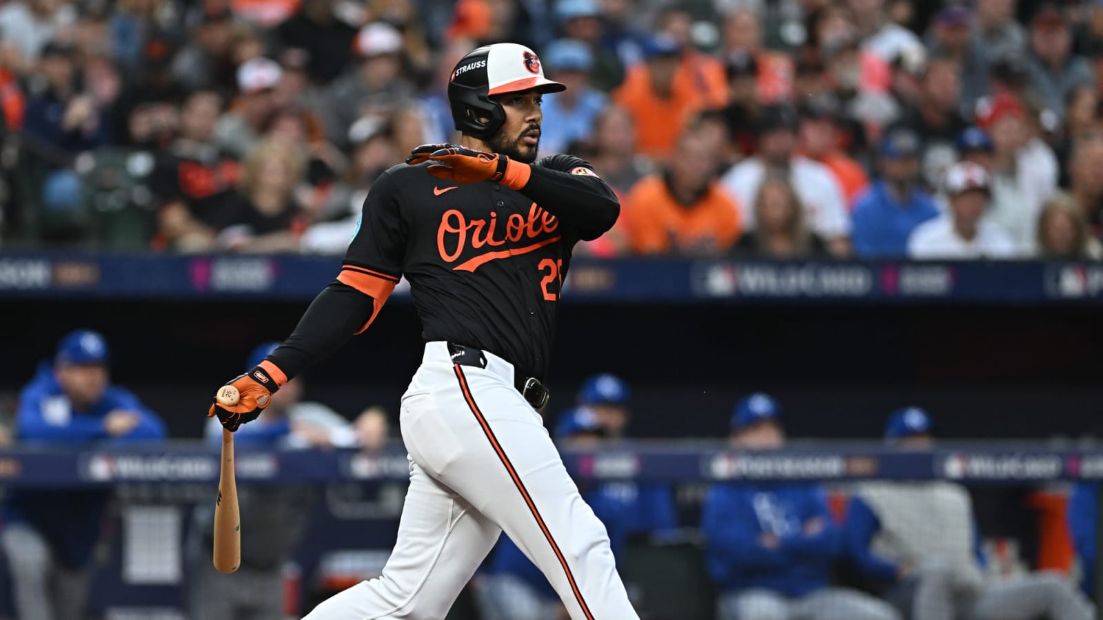 Anthony Santander’s contract with Blue Jays includes nearly $62M in deferrals