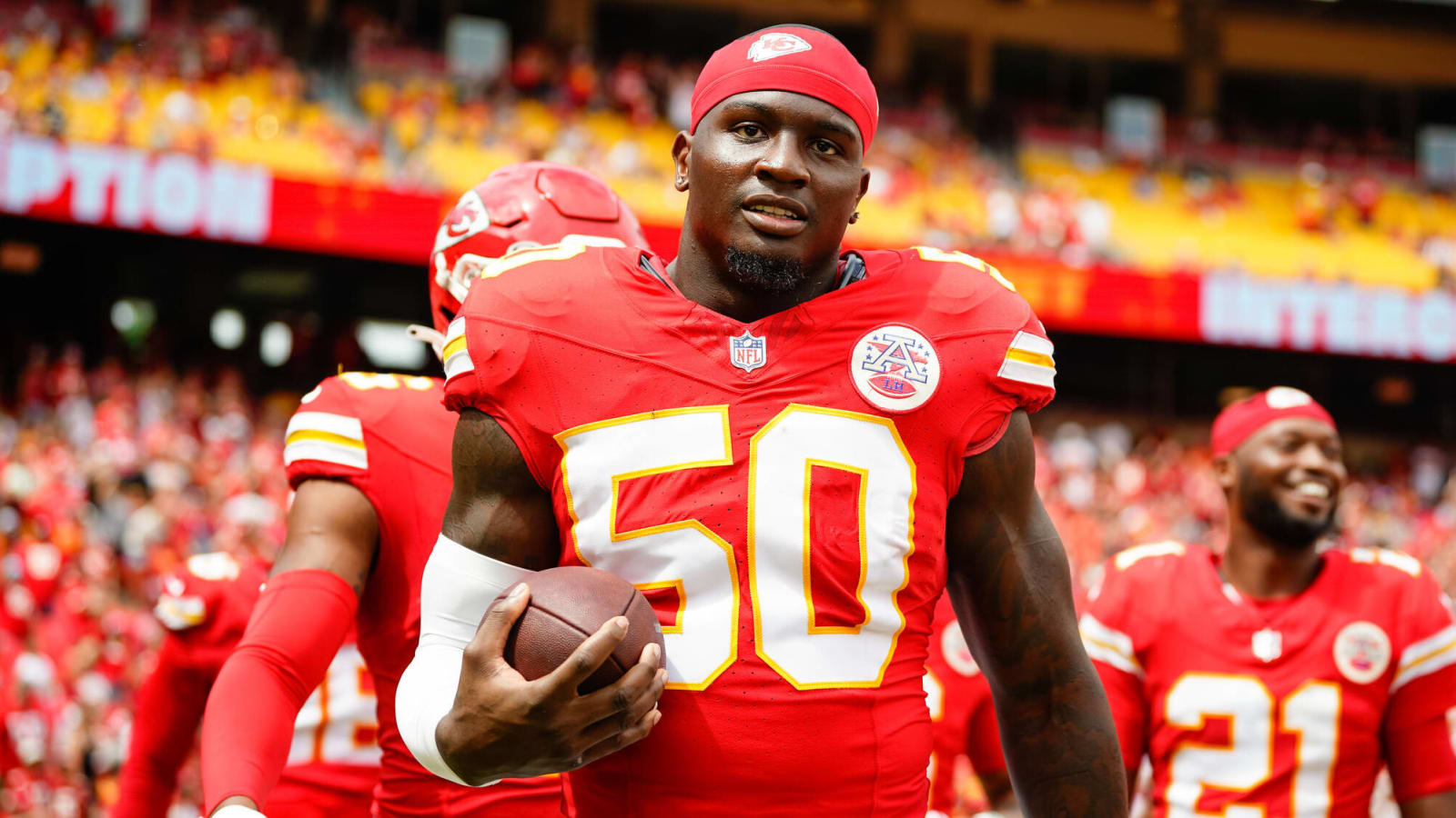 Watch: Chiefs defenders get into heated sideline argument