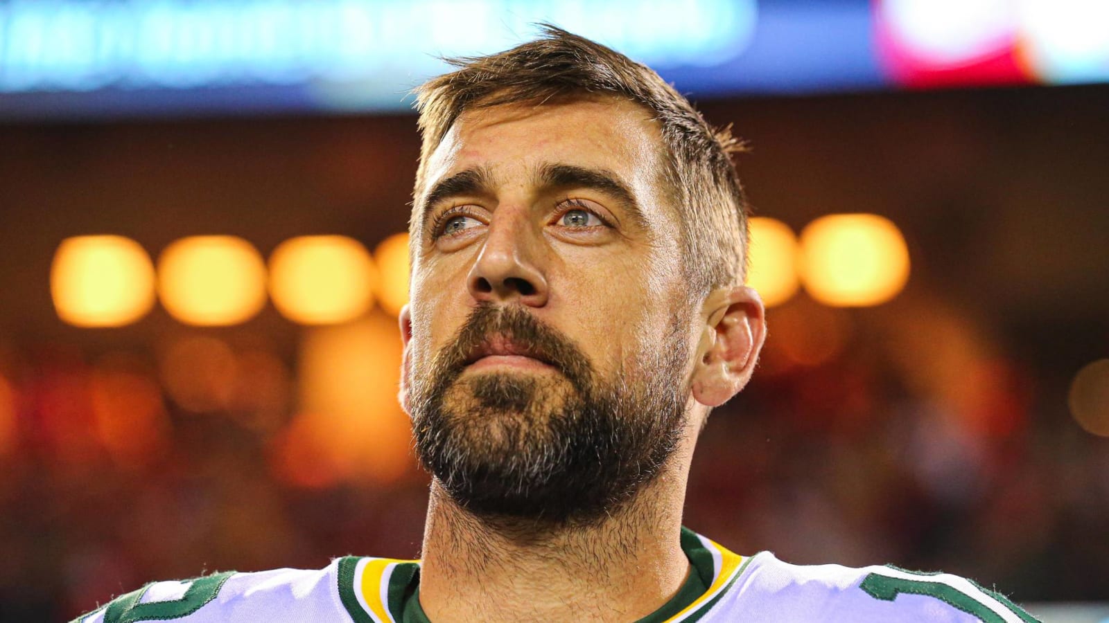 Watch Aaron Rodgers and his new beard give Max Homa a hilarious