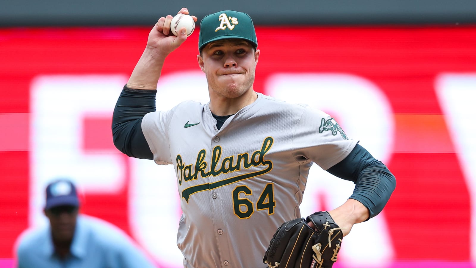 Orioles To Select Vinny Nittoli