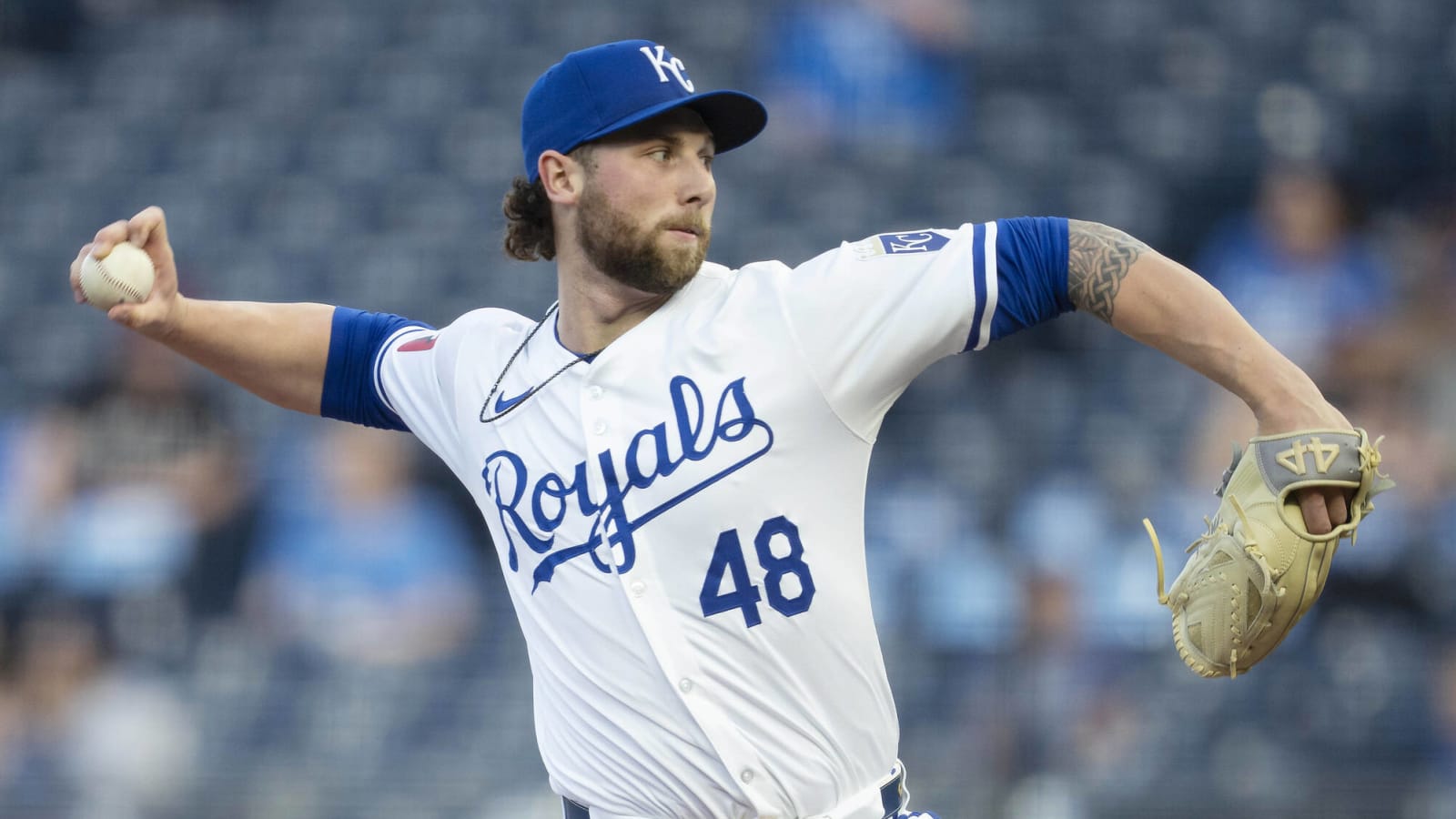 Royals place pitcher on IL