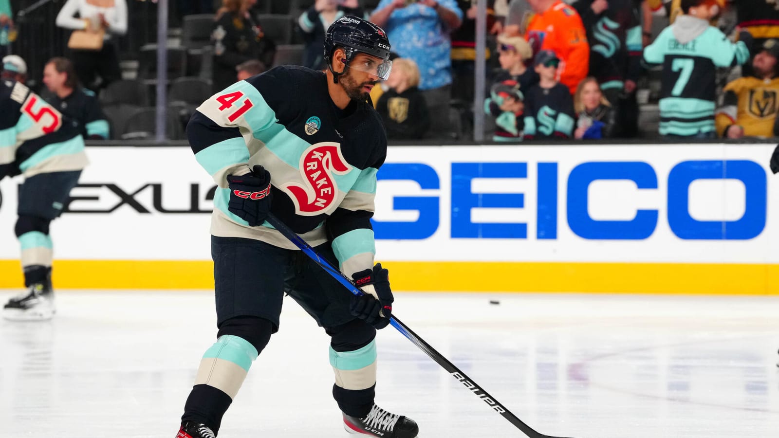 Avalanche release Pierre Edouard Bellemare from his PTO