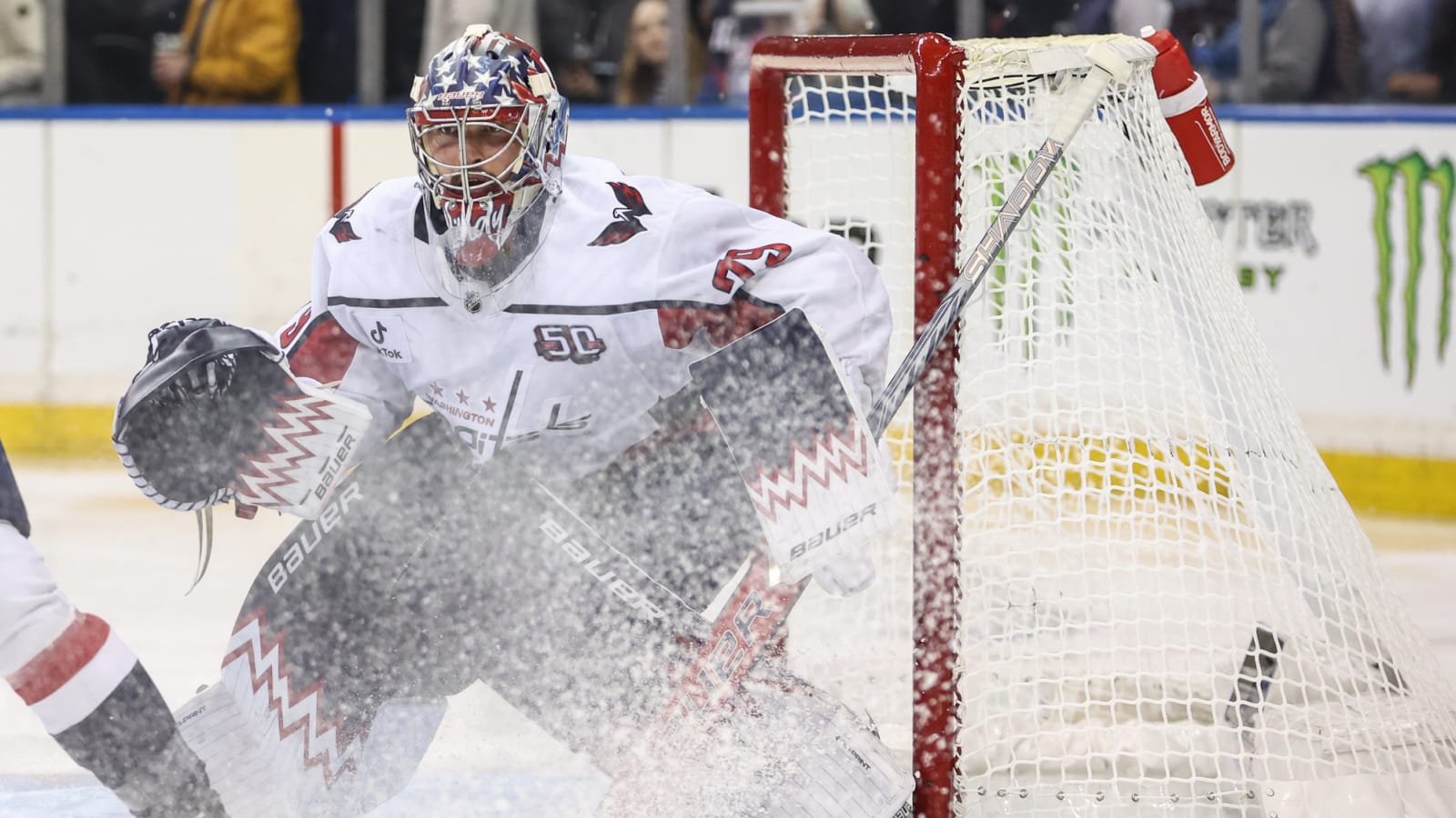 Player Profile: Charlie Lindgren