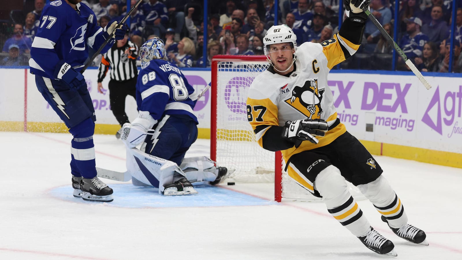 Penguins star on historic pace at age 36