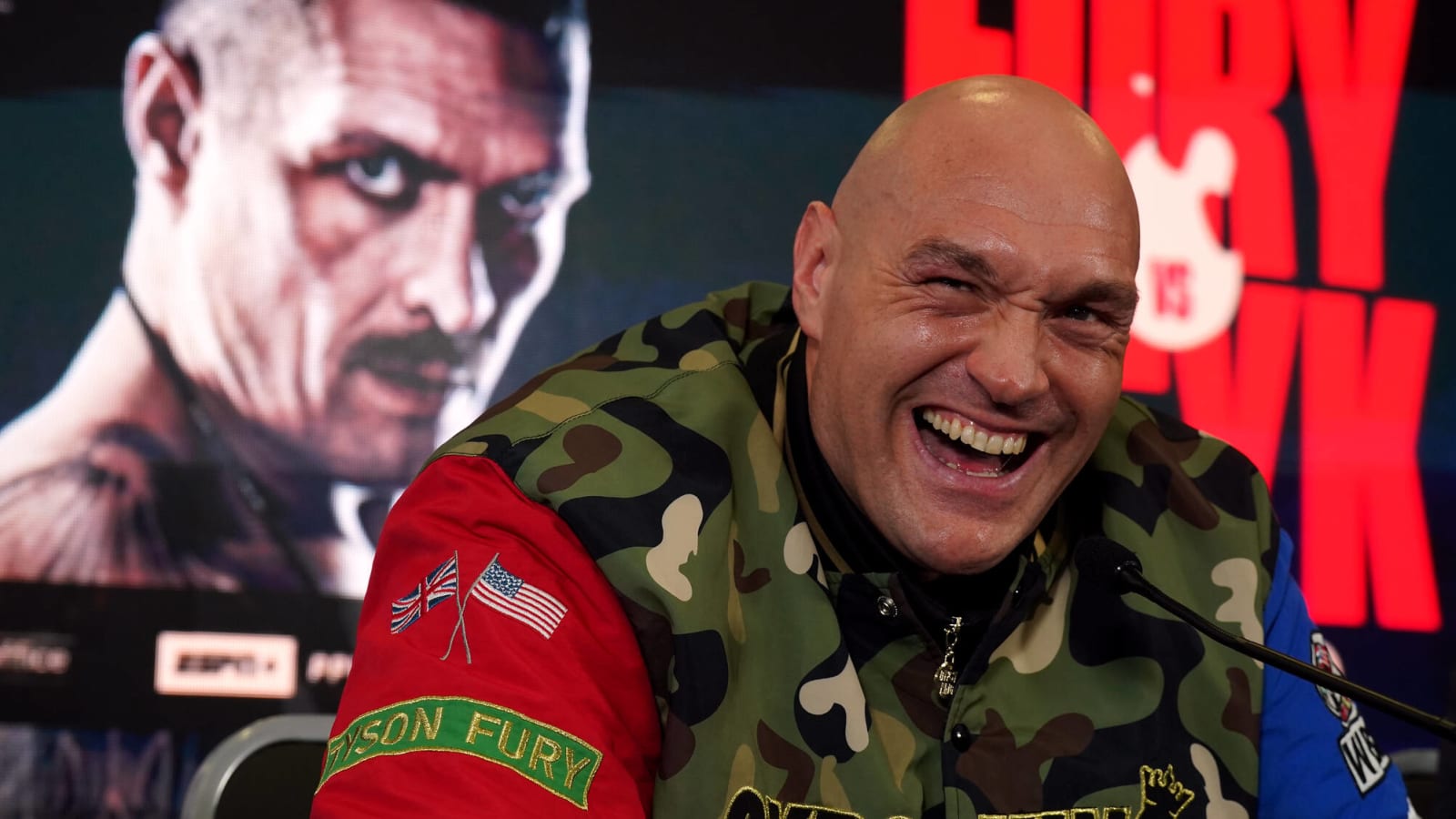 Tyson Fury And Oleksandr Usyk Land In Saudi Arabia – Let The Madness Begin!