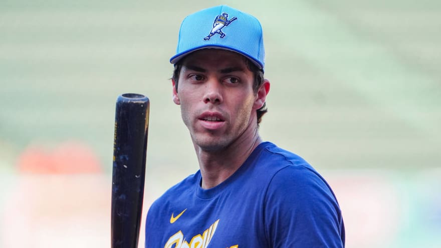 Christian Yelich ties Brewers franchise record held by Paul Molitor