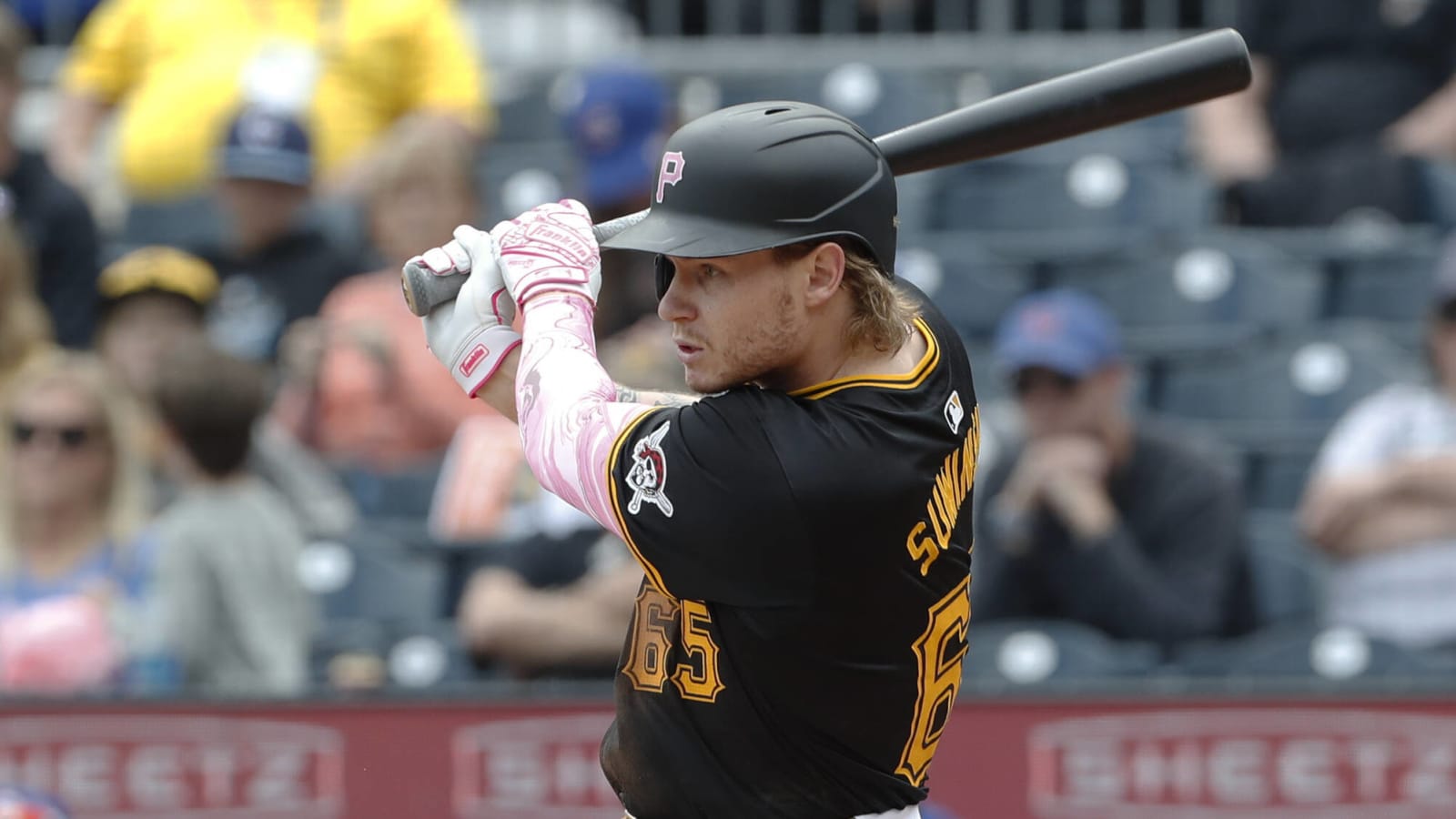 Pirates option struggling power bat to minor leagues