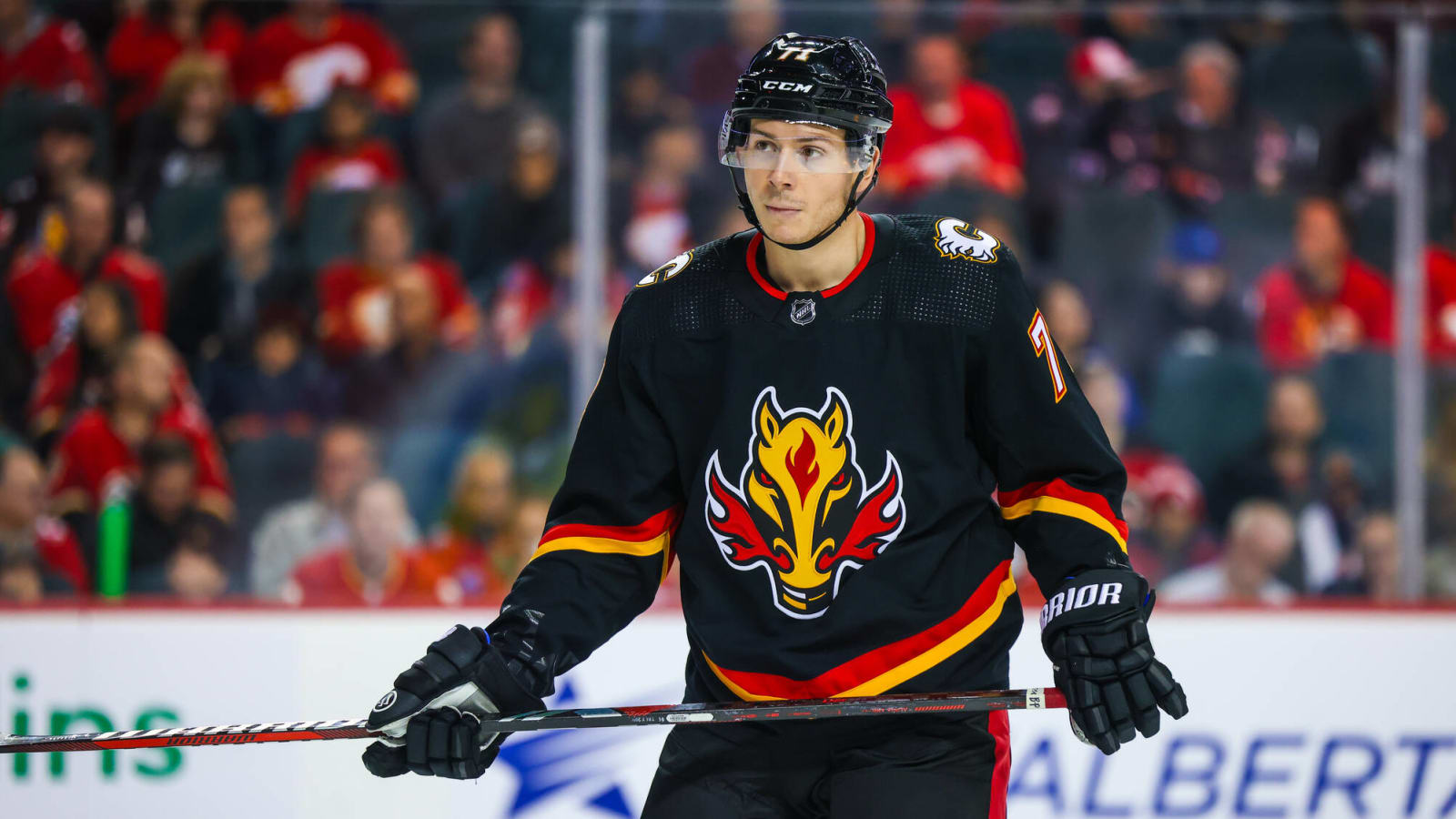 Calgary Flames place forward Walker Duehr on waivers