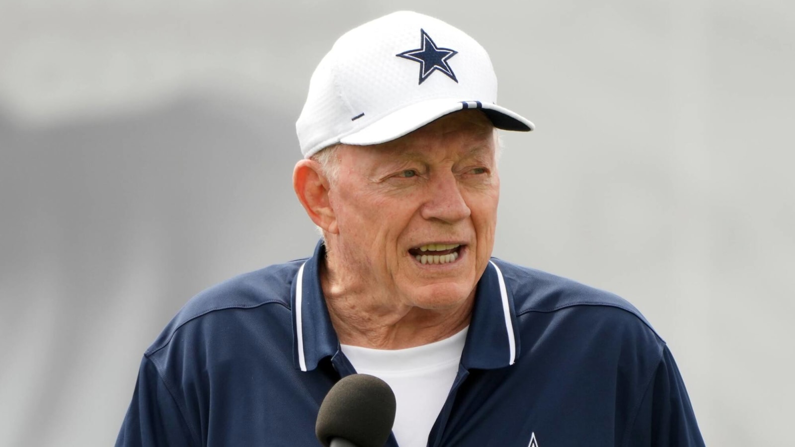 Jerry Jones addresses Lions-Cowboys 'fuzzy' ending