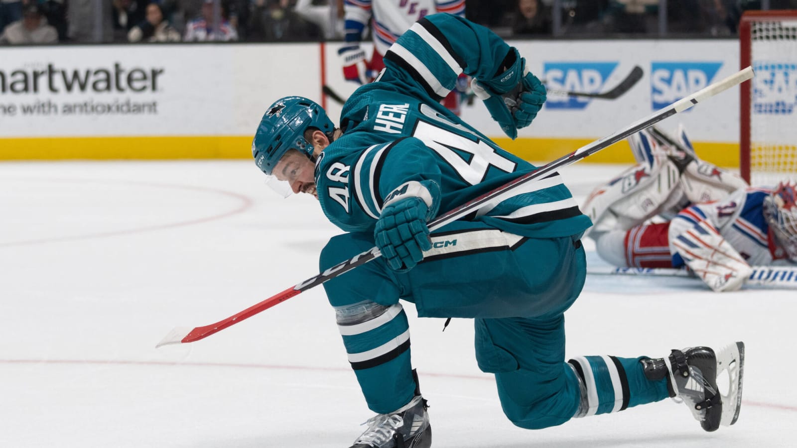 Golden Knights Make Deadline Splash, Trade for Sharks’ Tomas Hertl