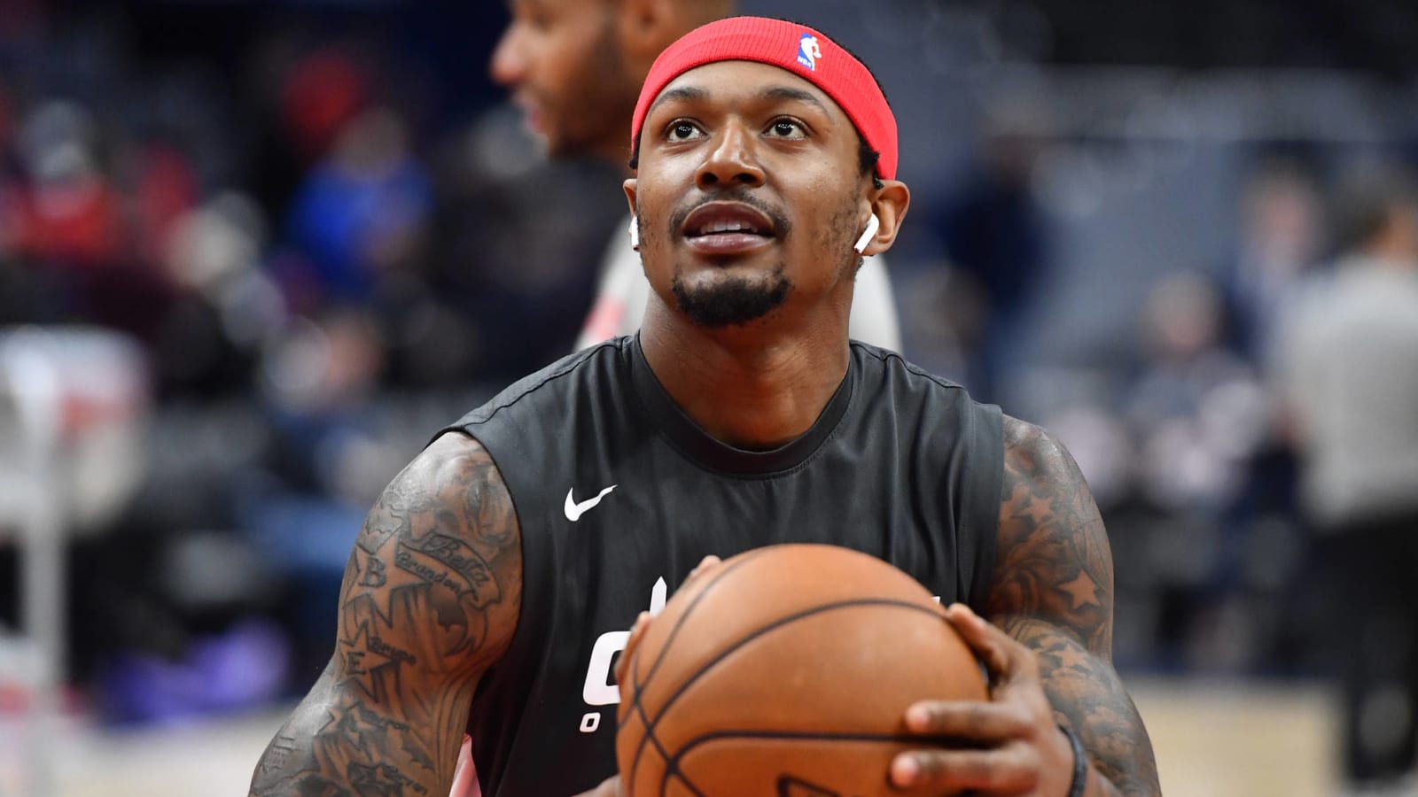 Wizards GM says Bradley Beal won't be traded despite rumors