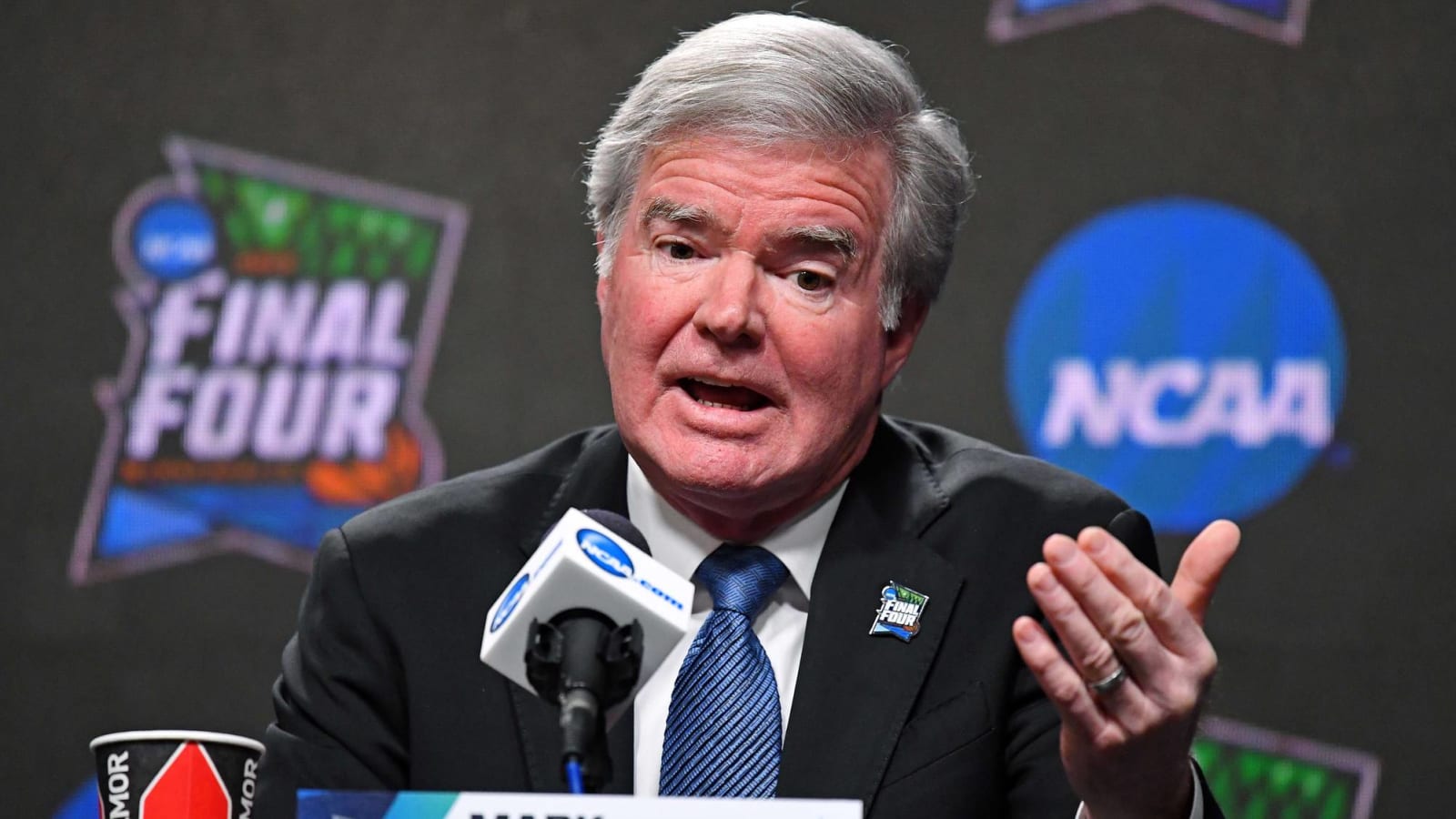 NCAA to allow players to transfer without sitting a season