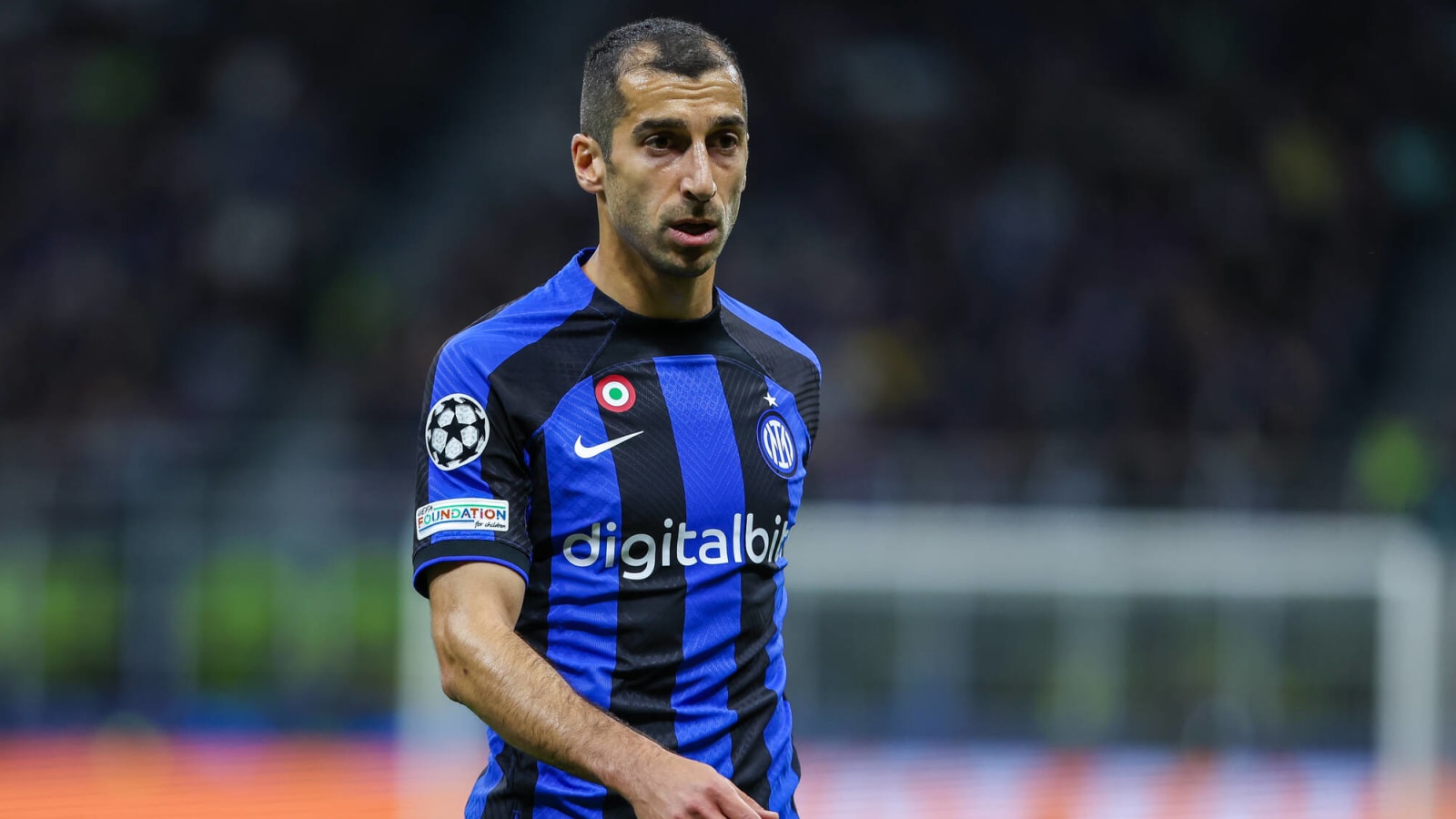 Henrikh Mkhitaryan double leads Internazionale's rout of Milan, Serie A