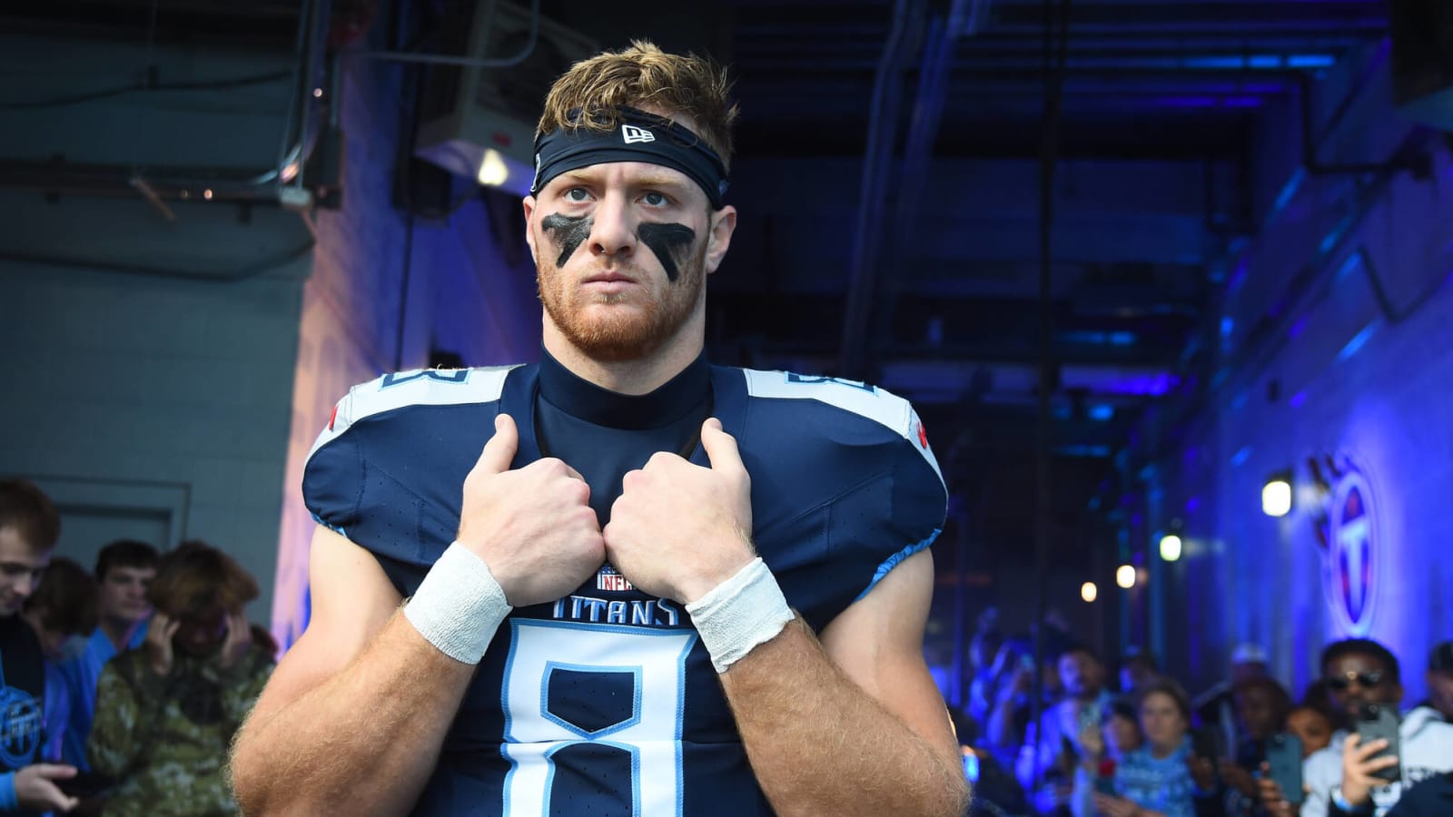 Watch: Titans rookie QB Will Levis has hilarious fumble recovery 