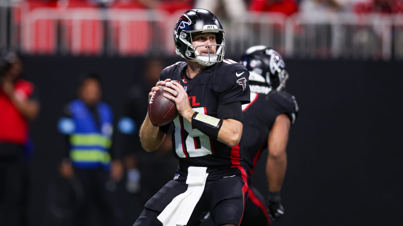 NFL insider shines light on Falcons’ QB dilemma