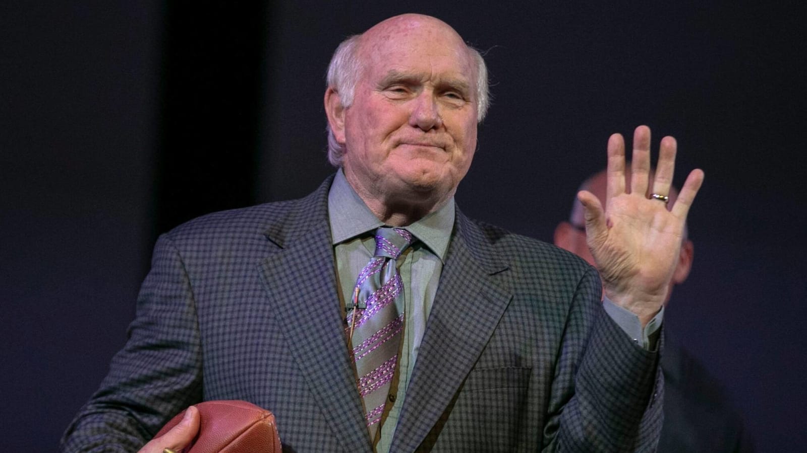 Steelers' Terry Bradshaw Saved The Day In Incredible Rescue Of Miss