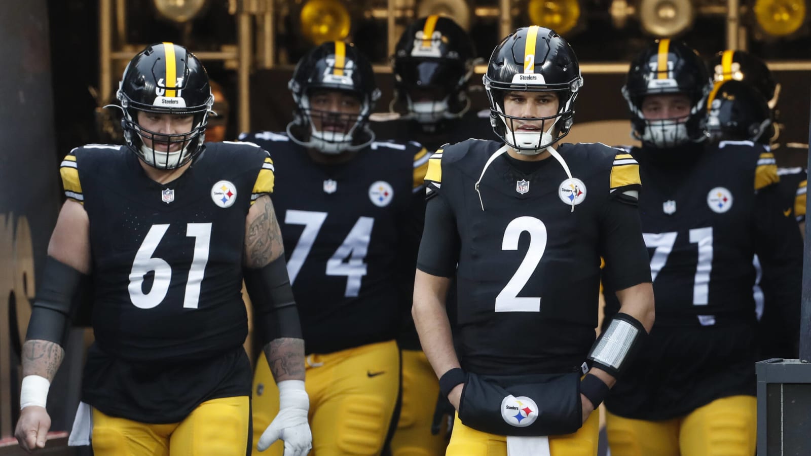 Steelers Have Multiple Avenues to Address Center This Offseason