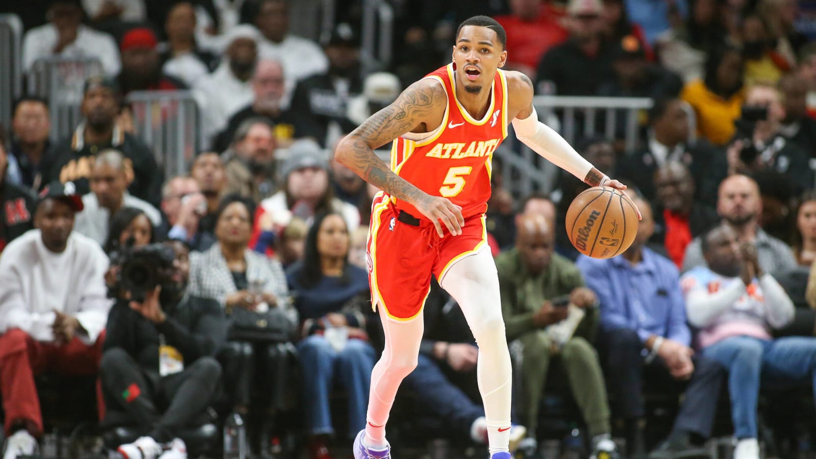 Pelicans, Hawks engaged in Dejounte Murray trade talks