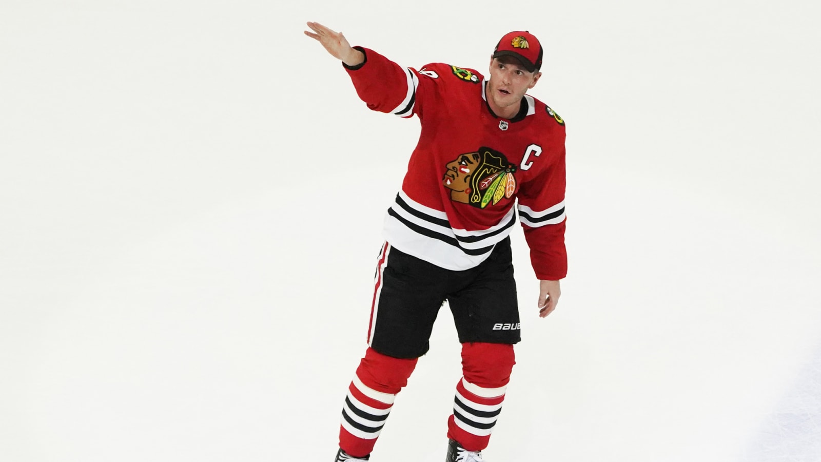 Jonathan Toews makes feelings known on Blackhawks prior to NHL return