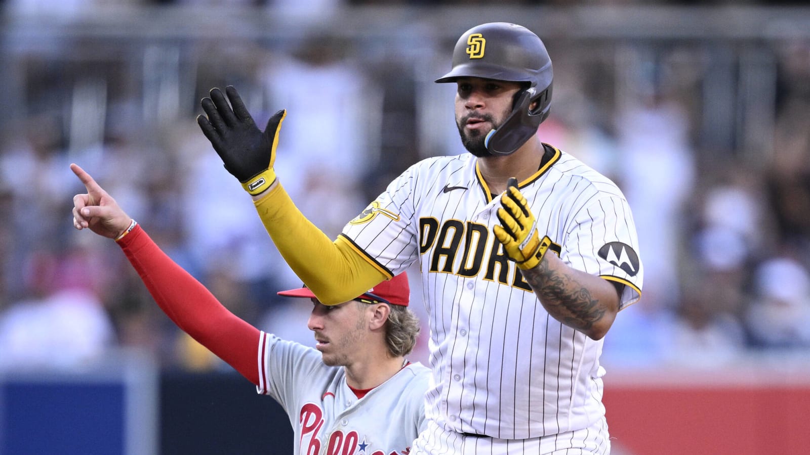 REPORT: Pirates Interested in Slugging Catcher Gary Sánchez