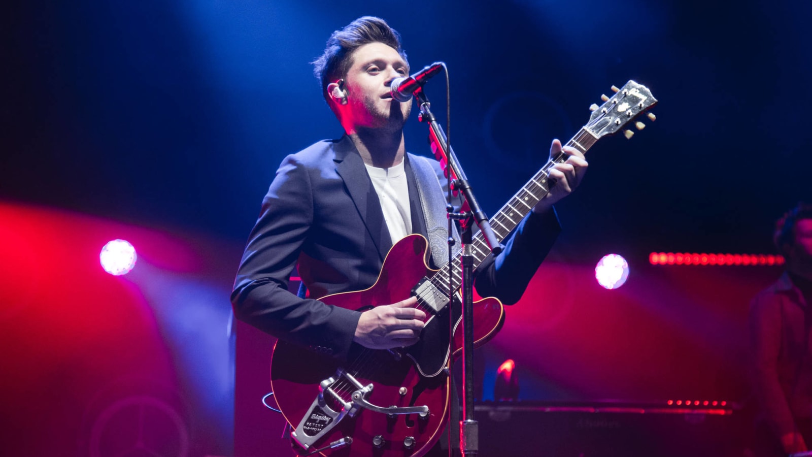 Niall Horan has one condition before he will collaborate with Shawn Mendes