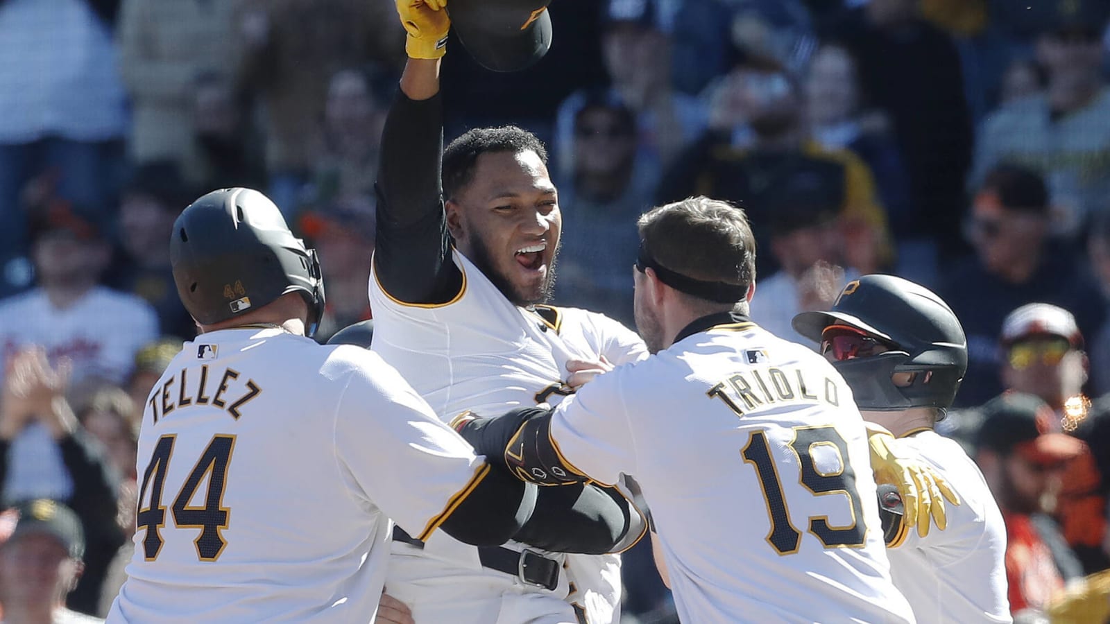 Pirates secure second straight walk-off win to take series from Orioles