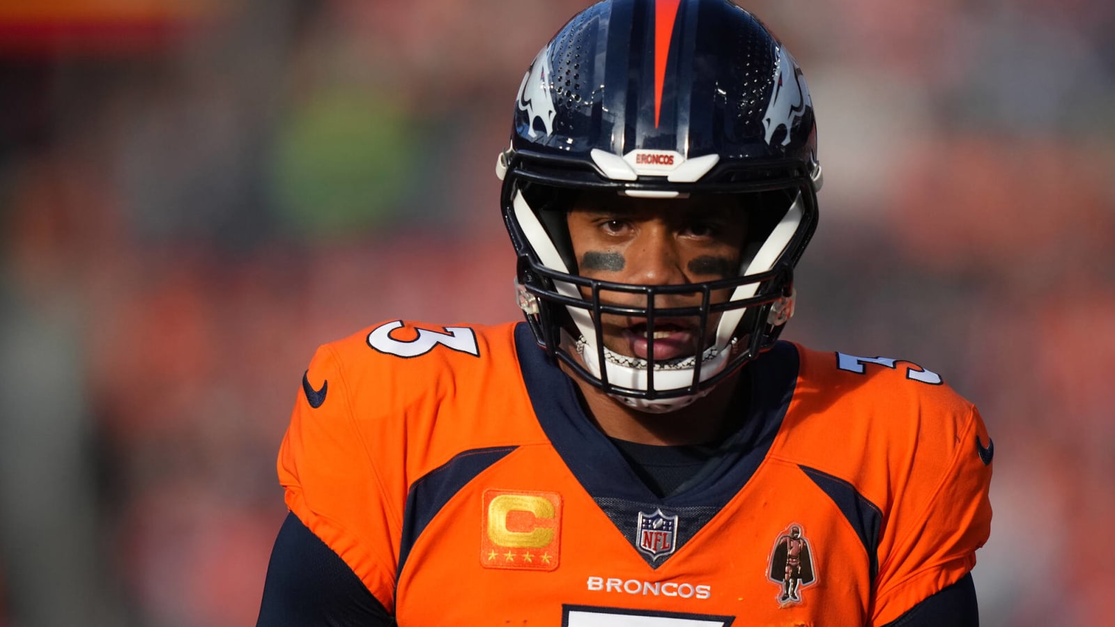 Why Russell Wilson must cede control of Denver's offense