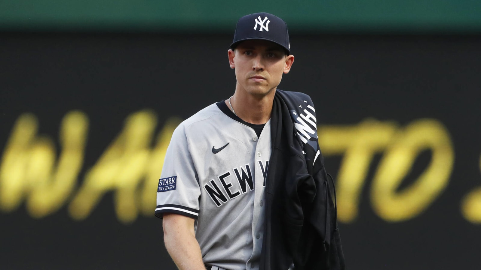 Yankees make free agent signing official, DFA outfielder to clear space on the 40-man