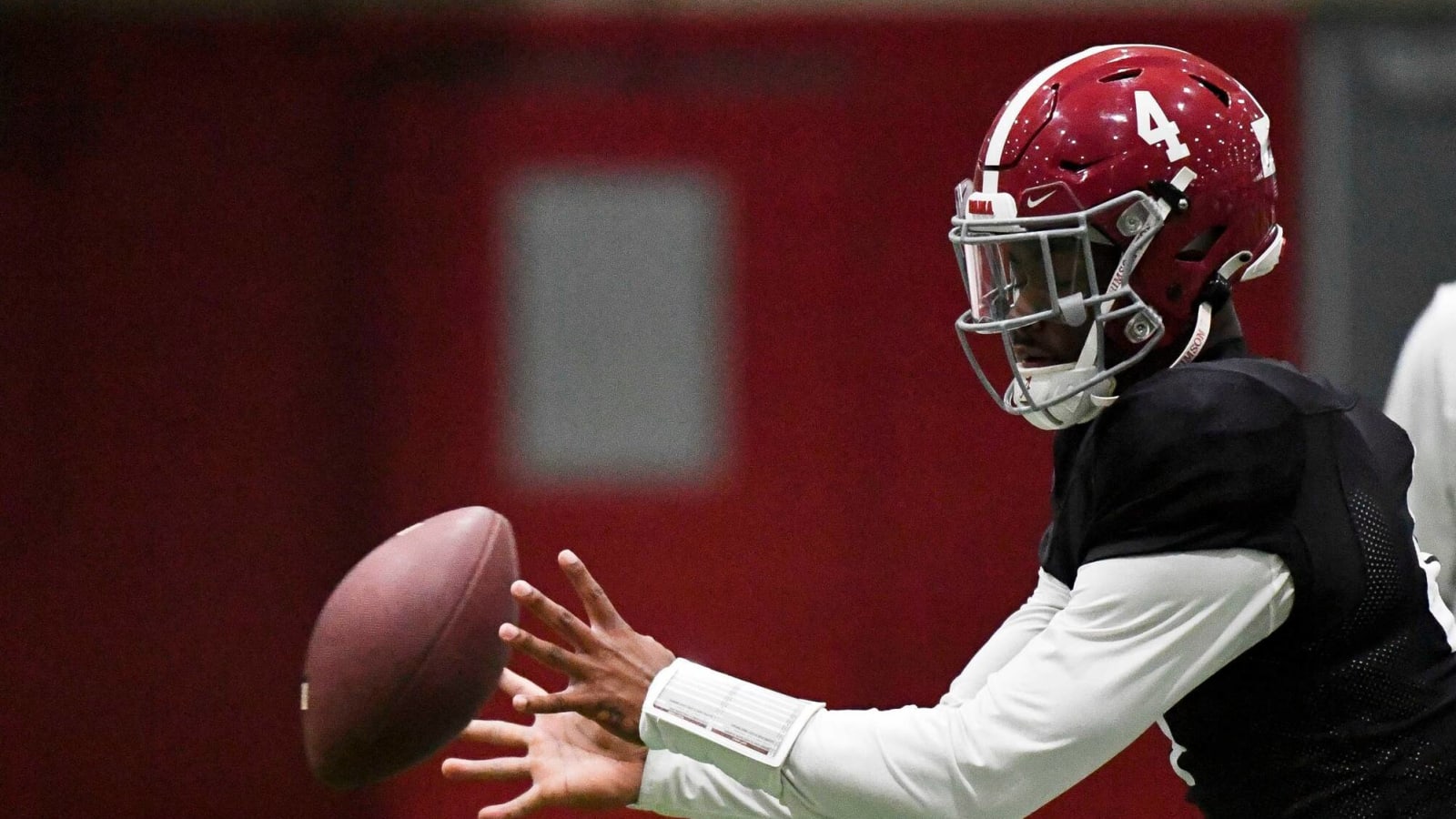 Alabama QB Jalen Milroe is one of several quarterbacks on 2025 Reese’s Senior Bowl watch