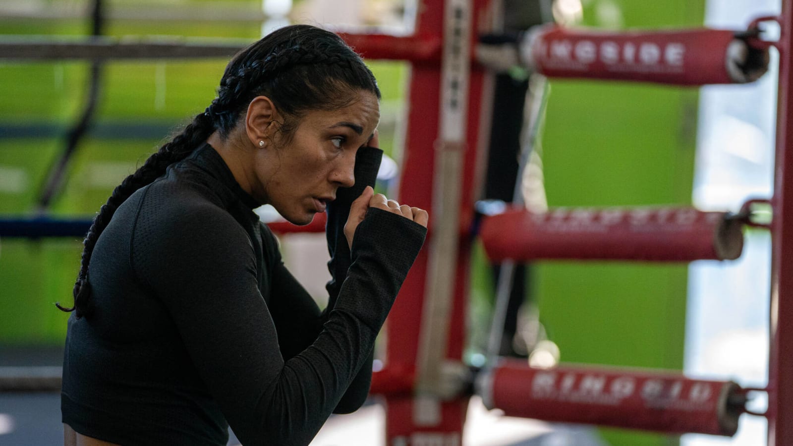 Amanda Serrano signed to PFL’s PPV Super Fight Division Yardbarker