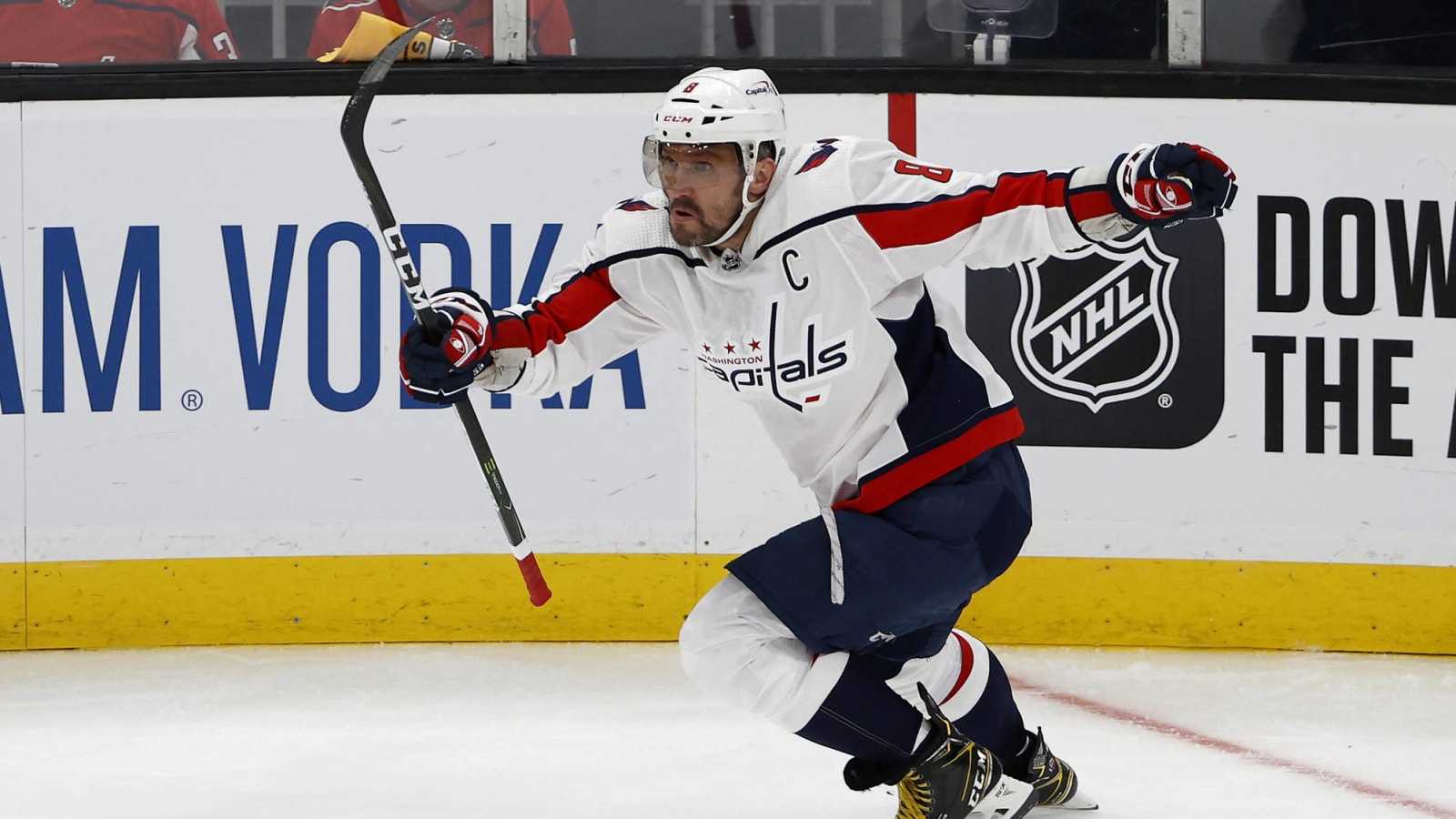 Alex Ovechkin re-signs with Capitals on five-year deal