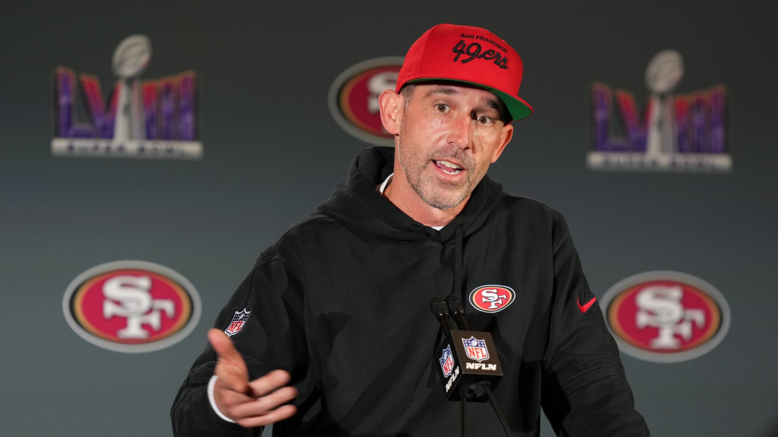 Bill Belichick praises Kyle Shanahan following 49ers' interest