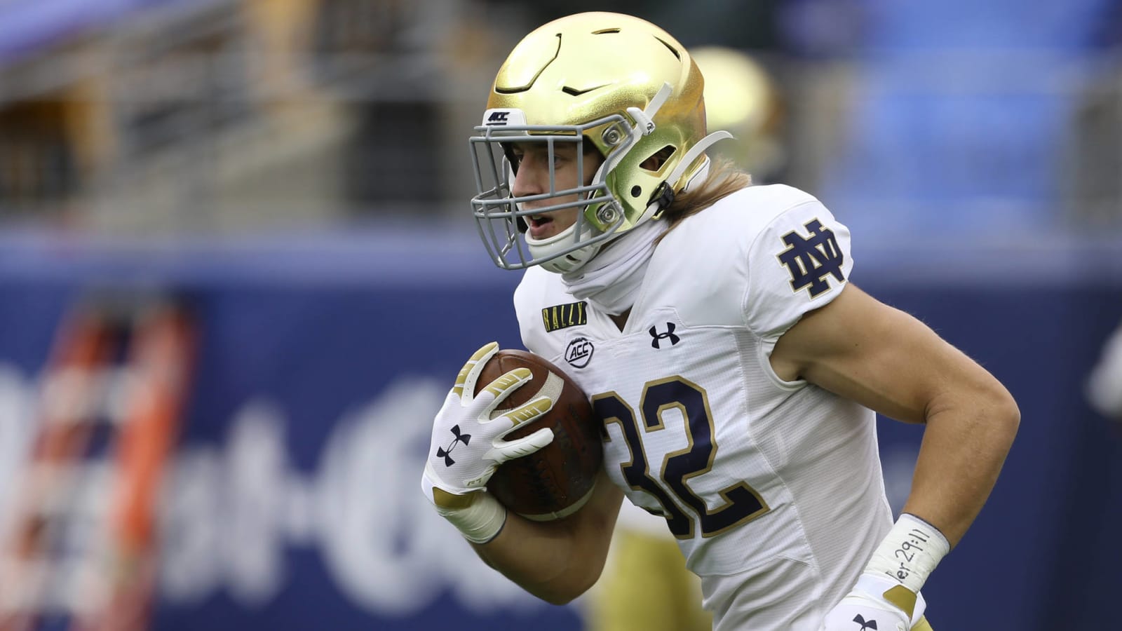 Notre Dame WR Matt Salerno posts hilarious message after being lit up on punt return