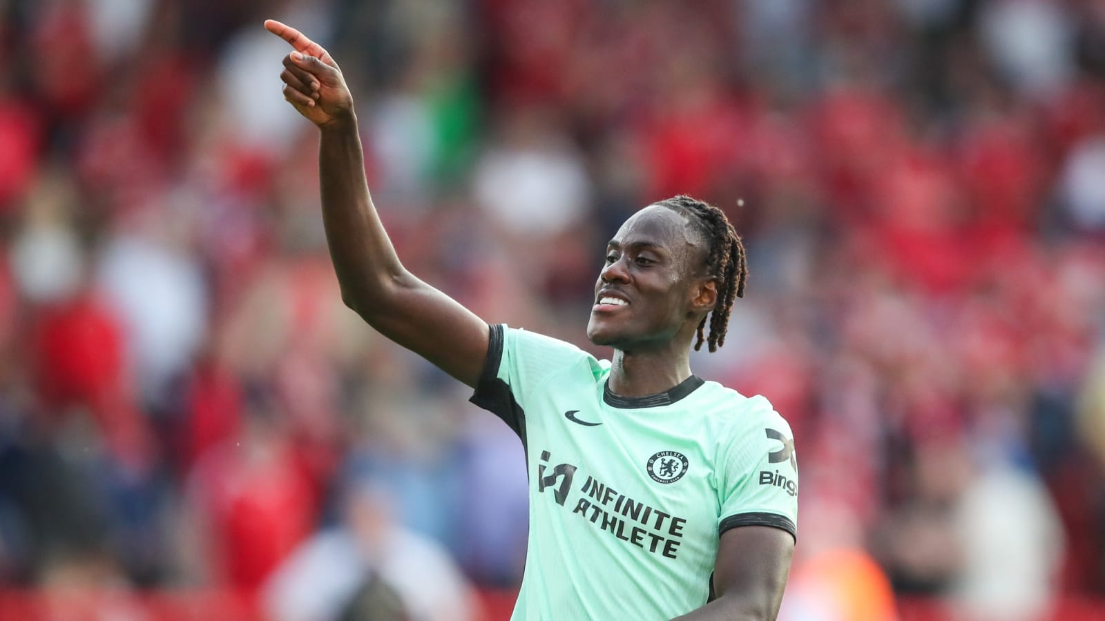 Surprise club comes in for Trevoh Chalobah late on but sticking point hinders it
