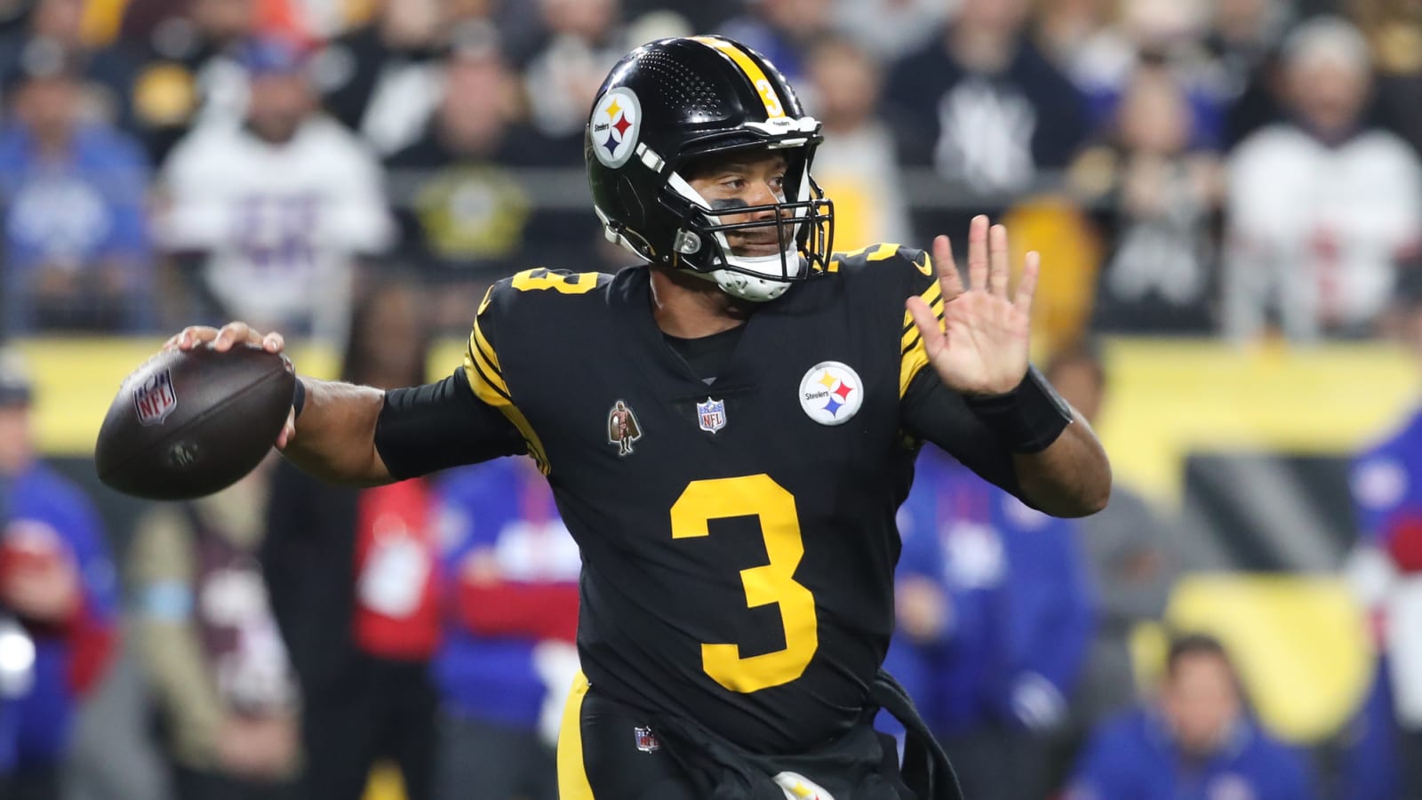 ESPN Insider Reveals New Price Tag For Steelers Quarterbacks Russell Wilson And Justin Fields