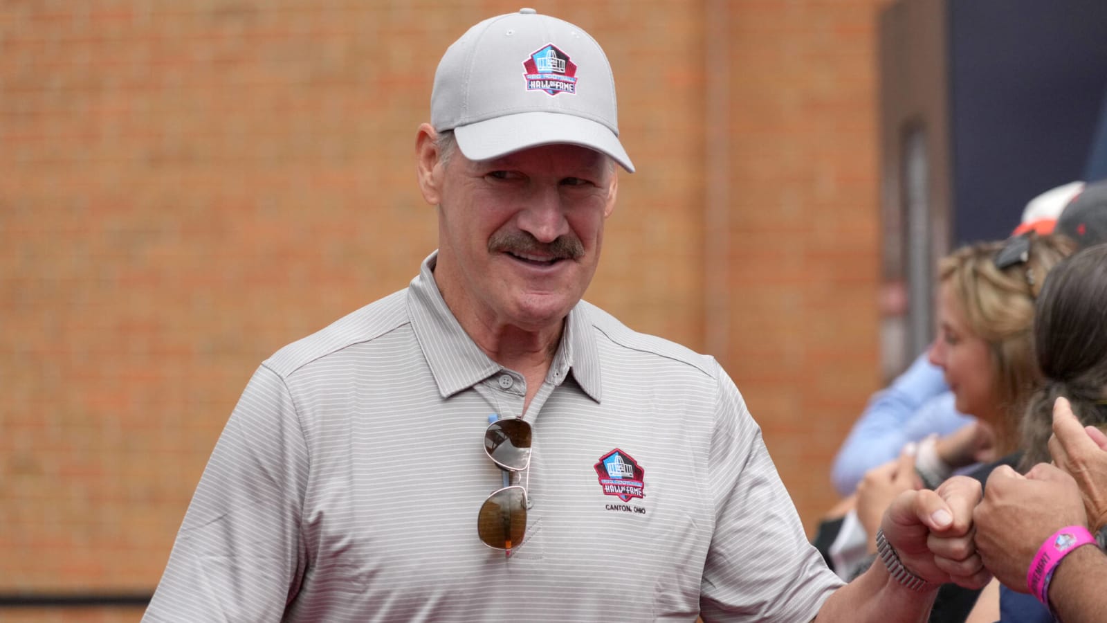 Steelers&#39; Bill Cowher Detailed How His 20th High School Reunion Turned Into A Disaster